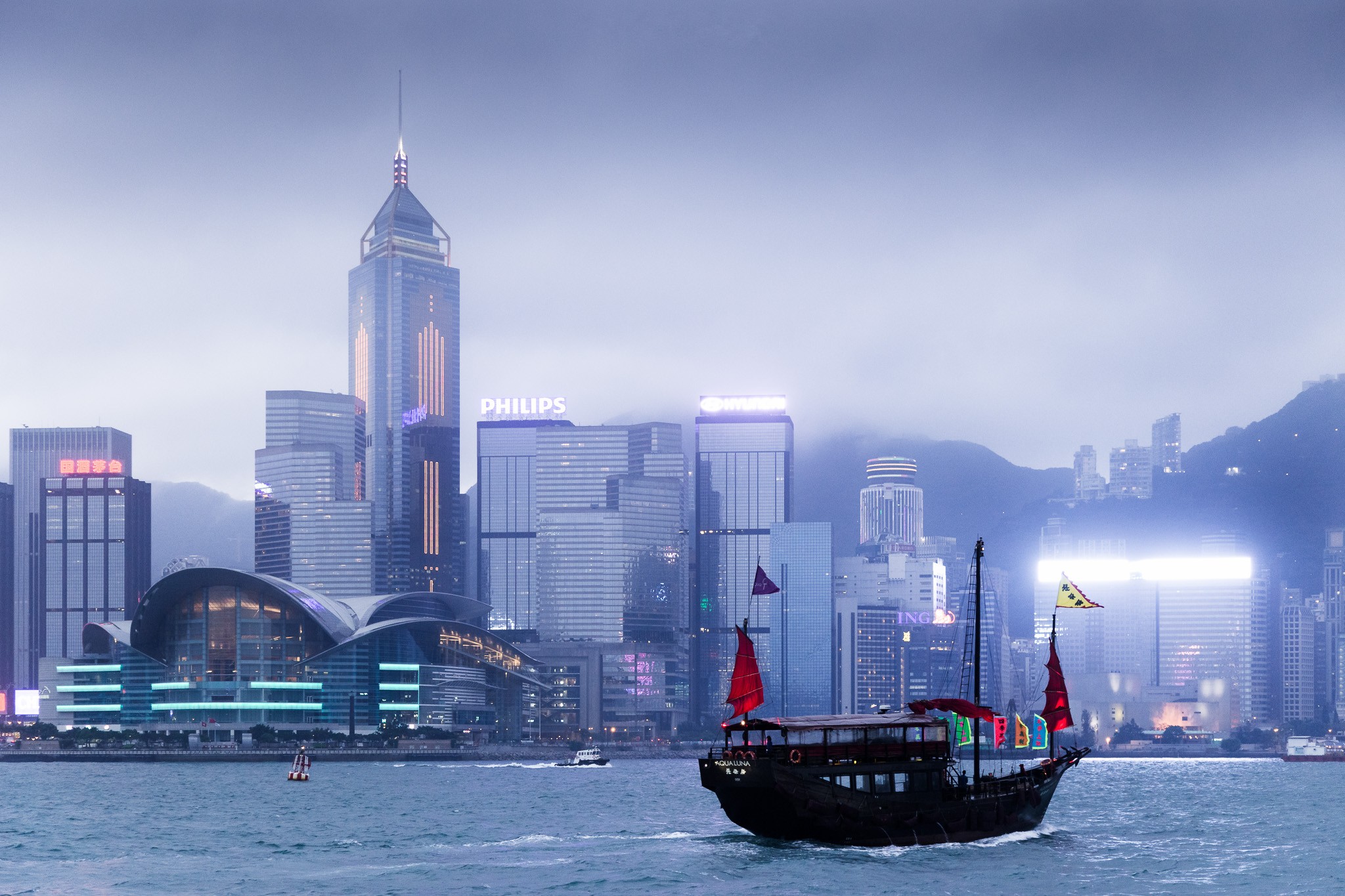 347061 Hintergrundbild herunterladen menschengemacht, hongkong, china, nebel, müll, städte - Bildschirmschoner und Bilder kostenlos