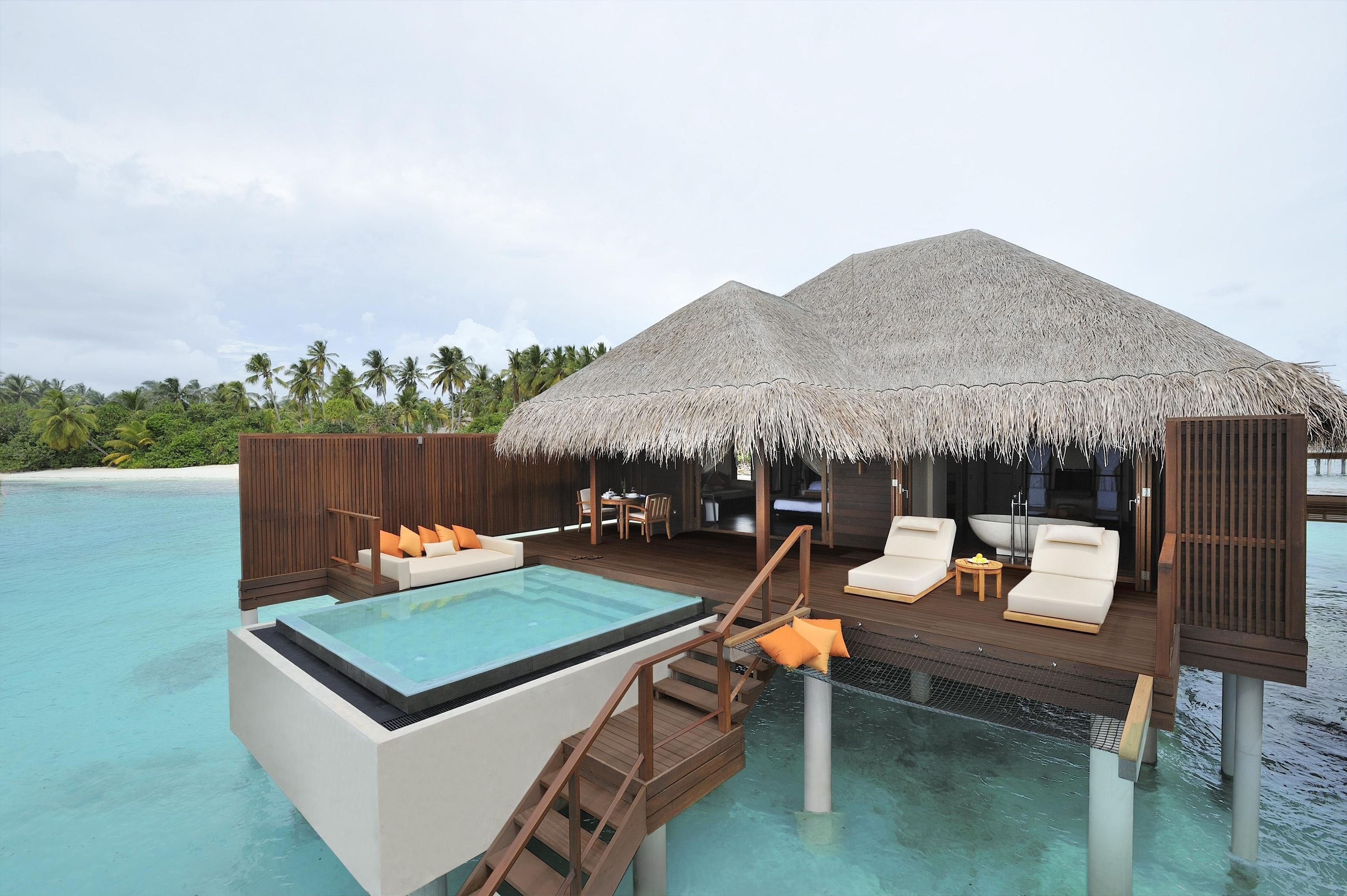 maldives, pool, palms, interior, miscellanea, miscellaneous, ocean, house, island, pillows, cushions, sofas, jacuzzi