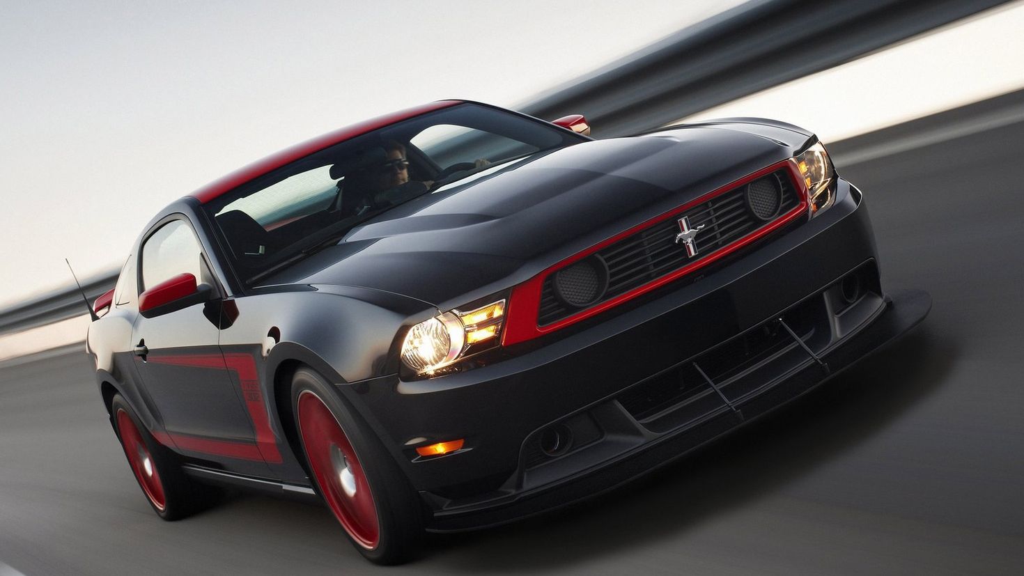 Форд Мустанг Boss 302