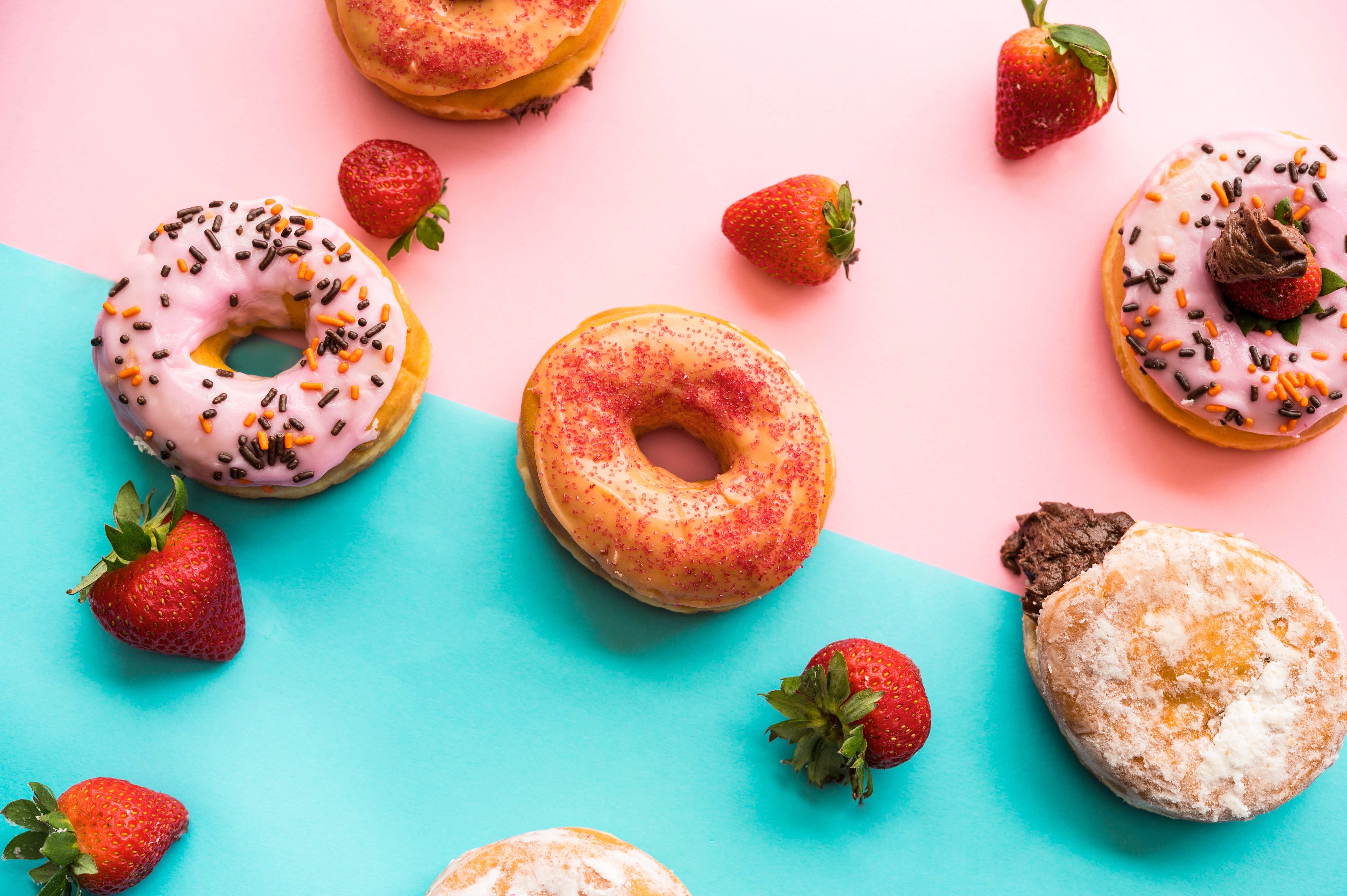 berries, food, strawberry, desert, sweets, donuts HD wallpaper