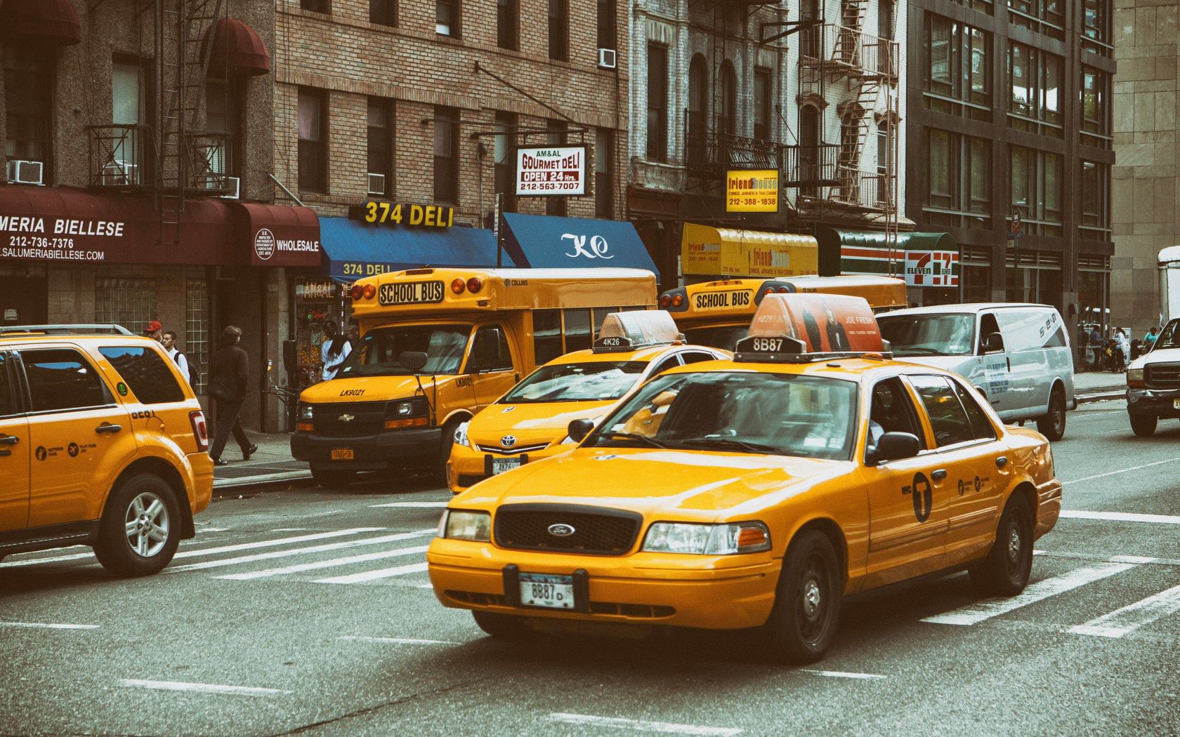 Нью-Йоркское такси / Taxi.