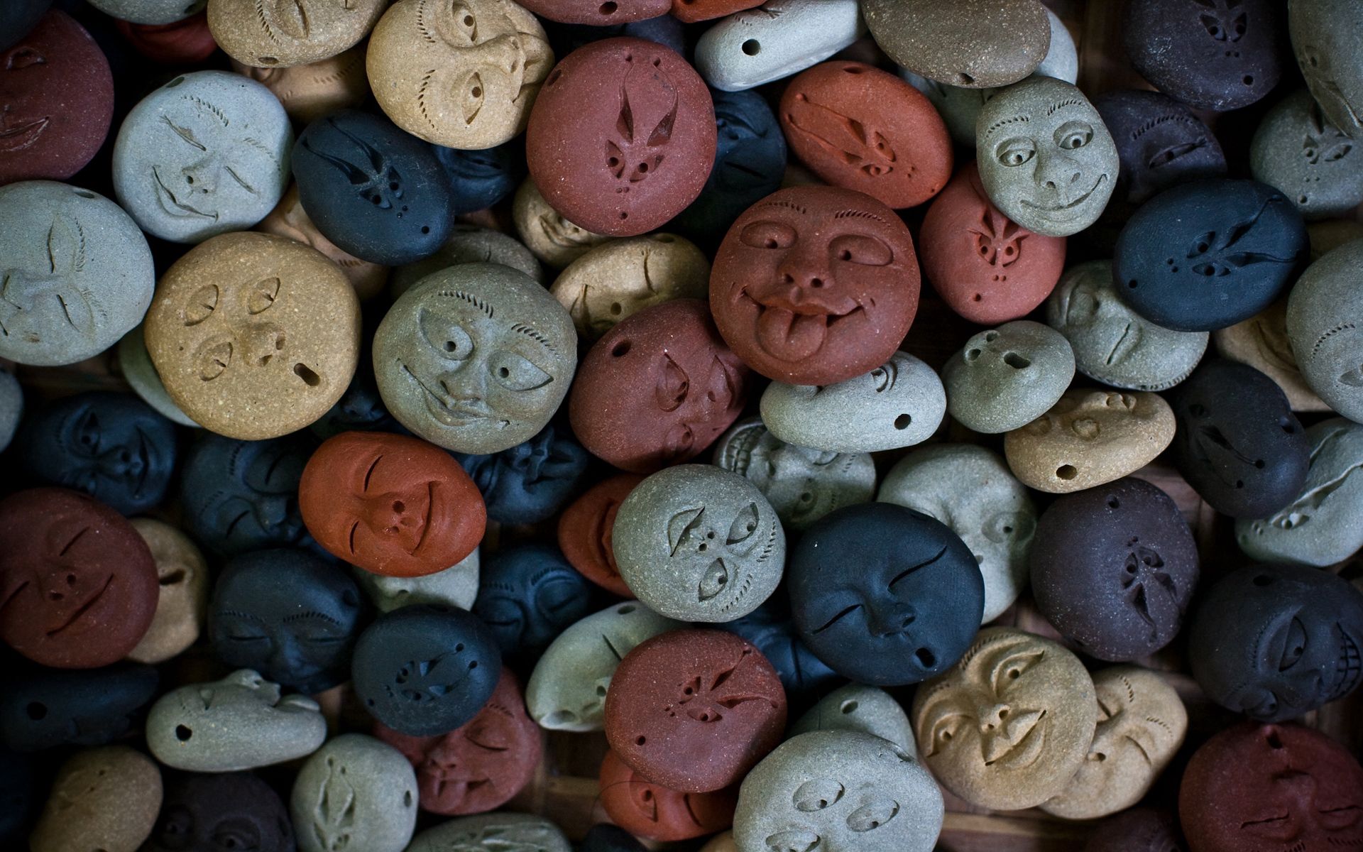 stones, miscellanea, miscellaneous, smile, face, figurines, figures, faces HD wallpaper