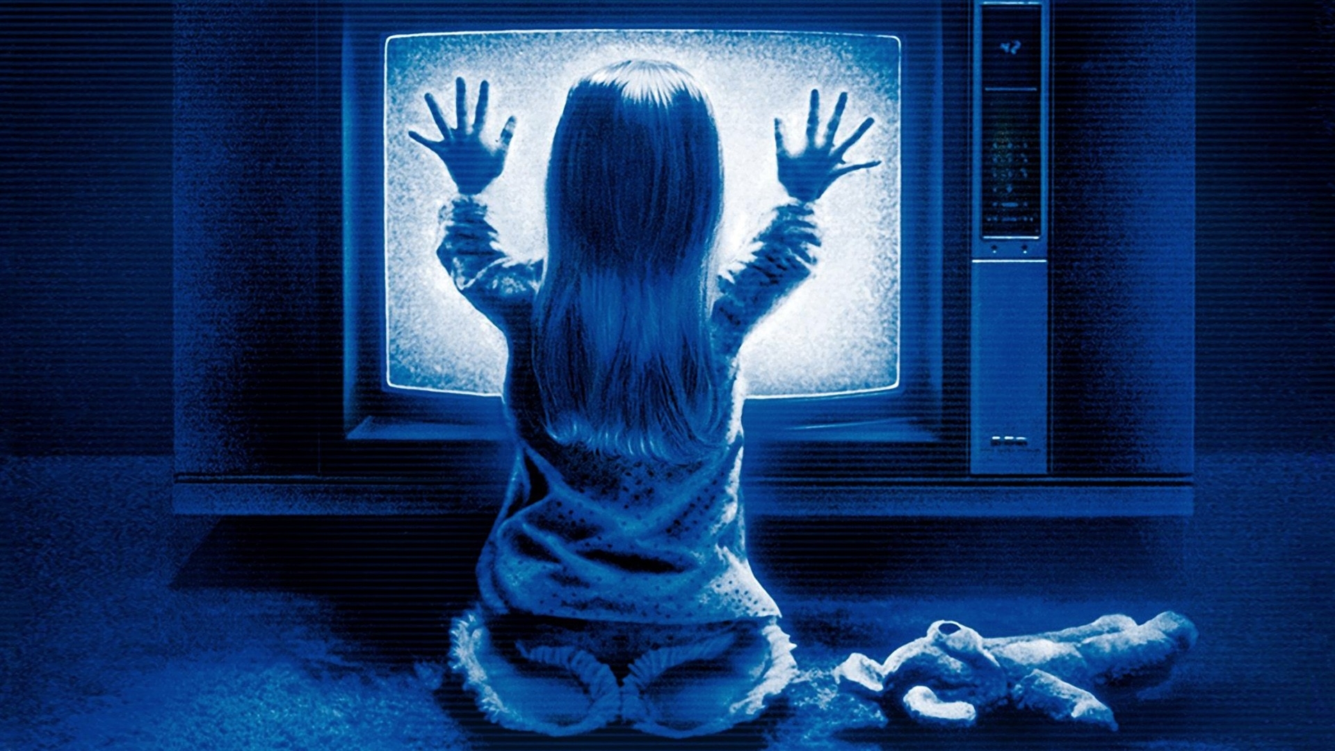 horror, poltergeist (1982), movie, creepy, blue, halloween, little girl, poltergeist, scary, spooky, teddy bear