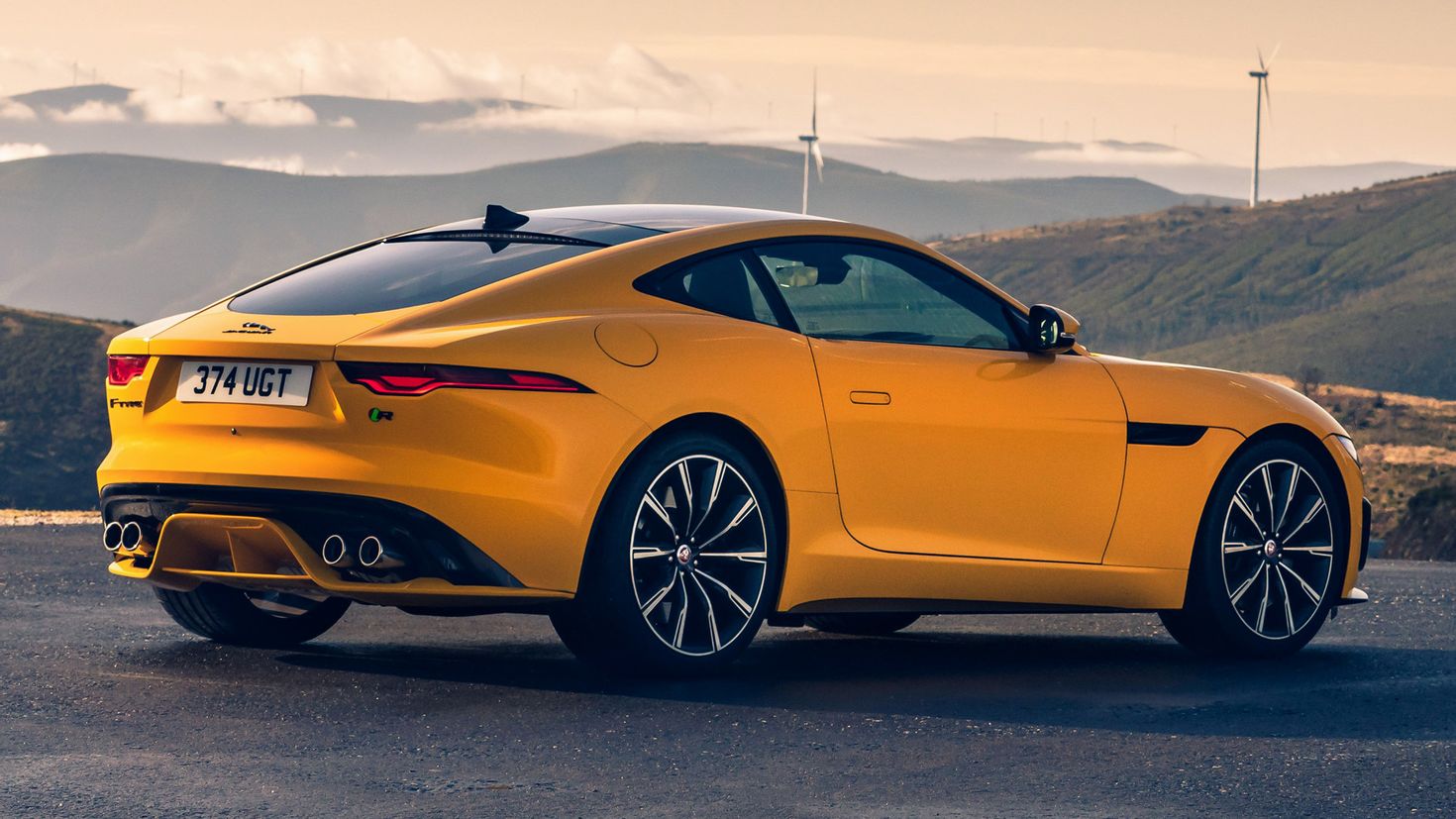 Jaguar f Type r AWD