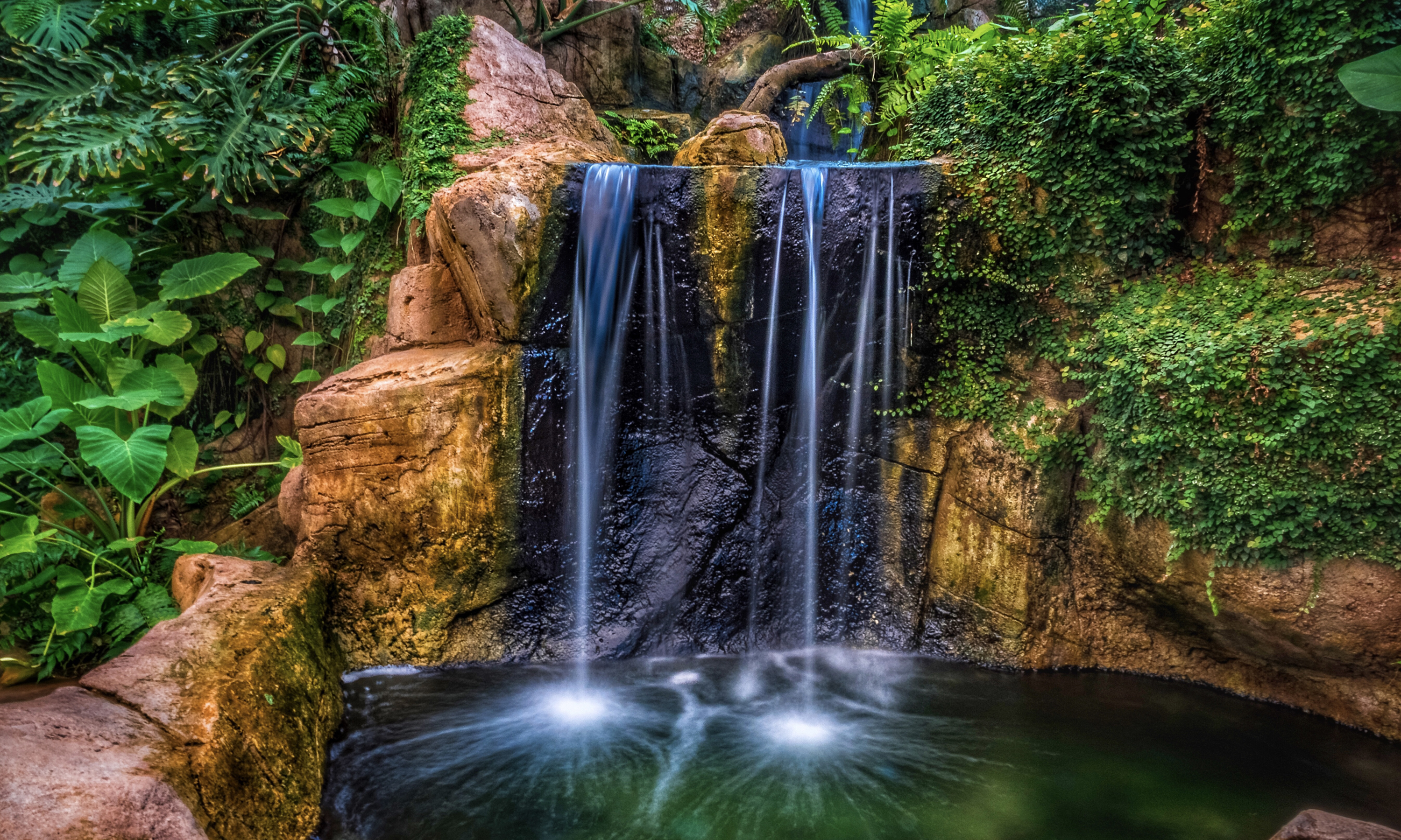 водопады в парках