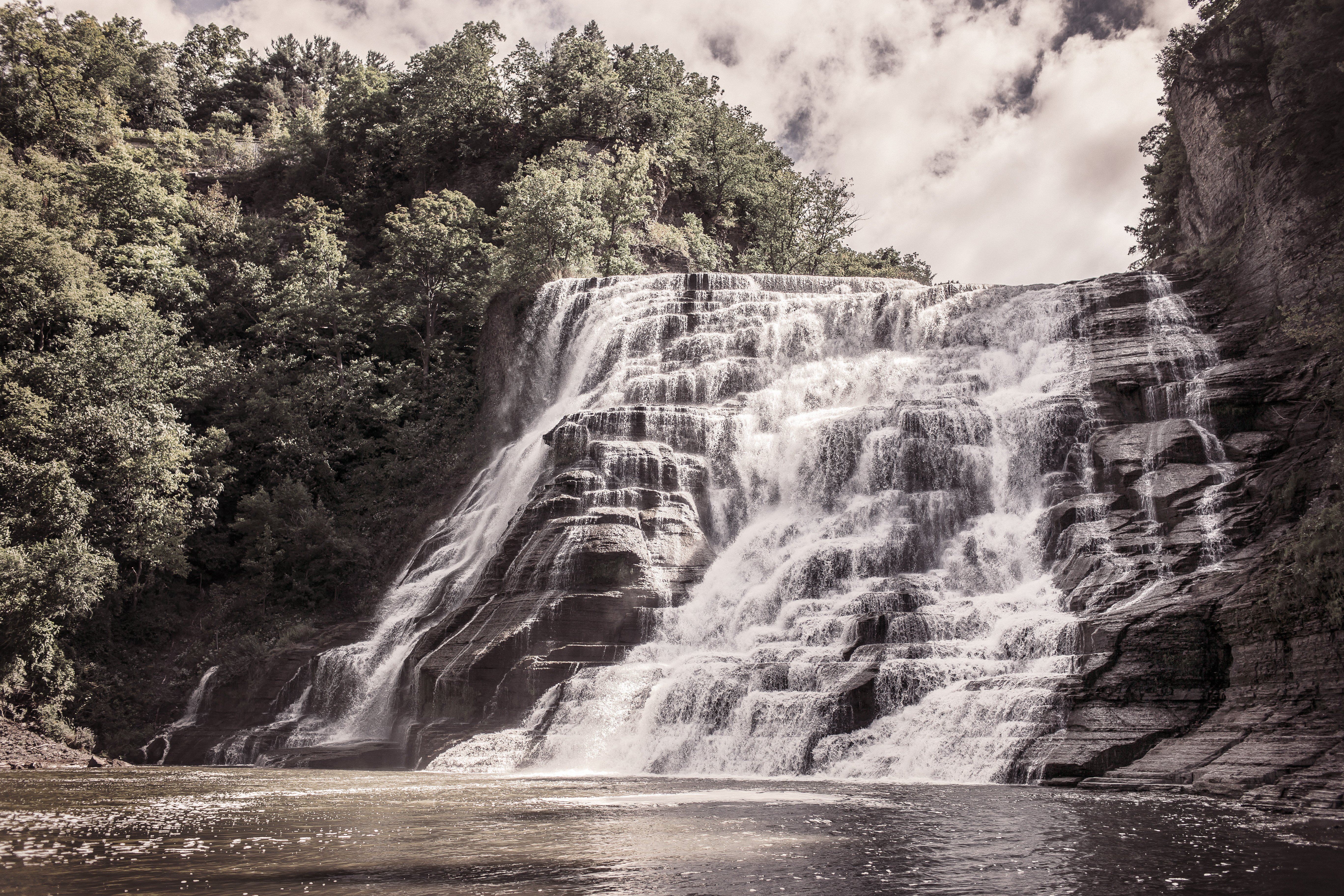 nature, rivers, waterfall, break, precipice, flow Smartphone Background