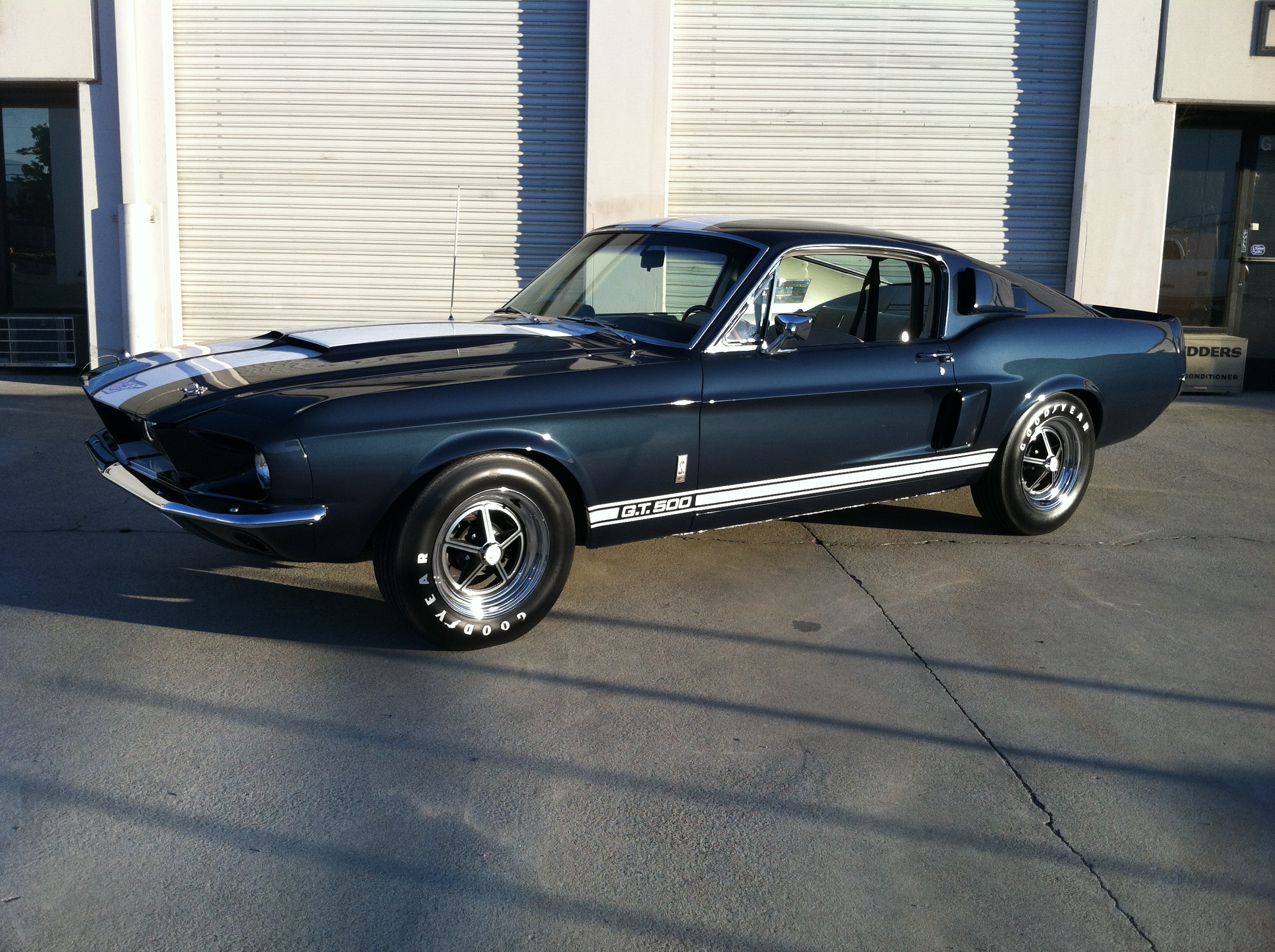 Shelby Gt500  1366x768 Wallpapers