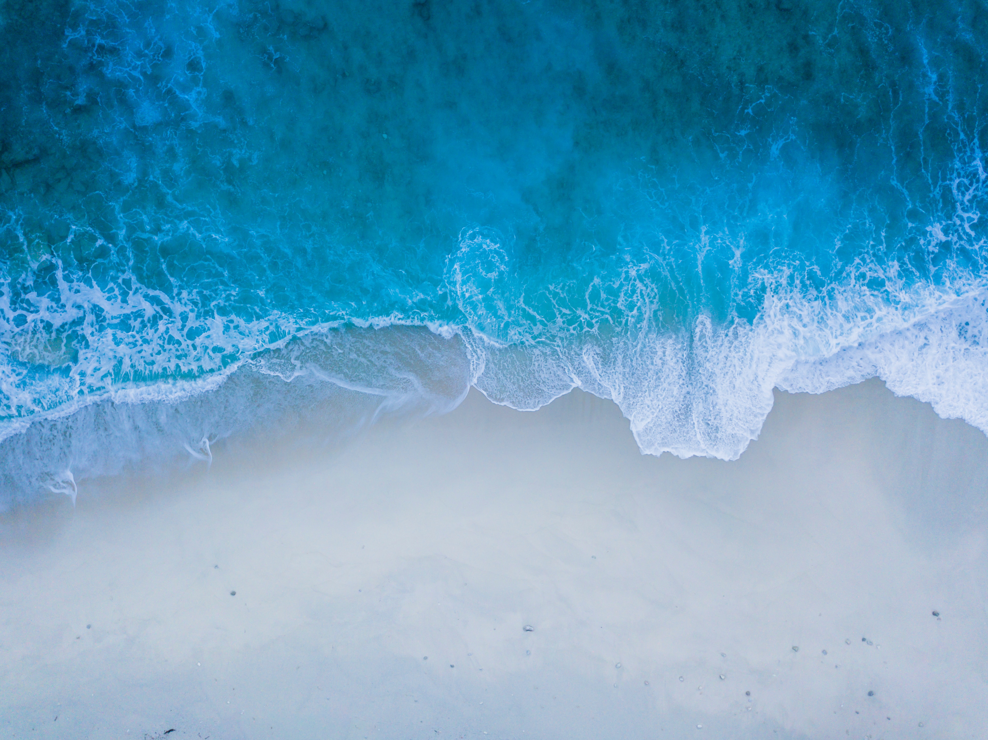 nature, sand, blue, ocean, foam, surf, wave QHD
