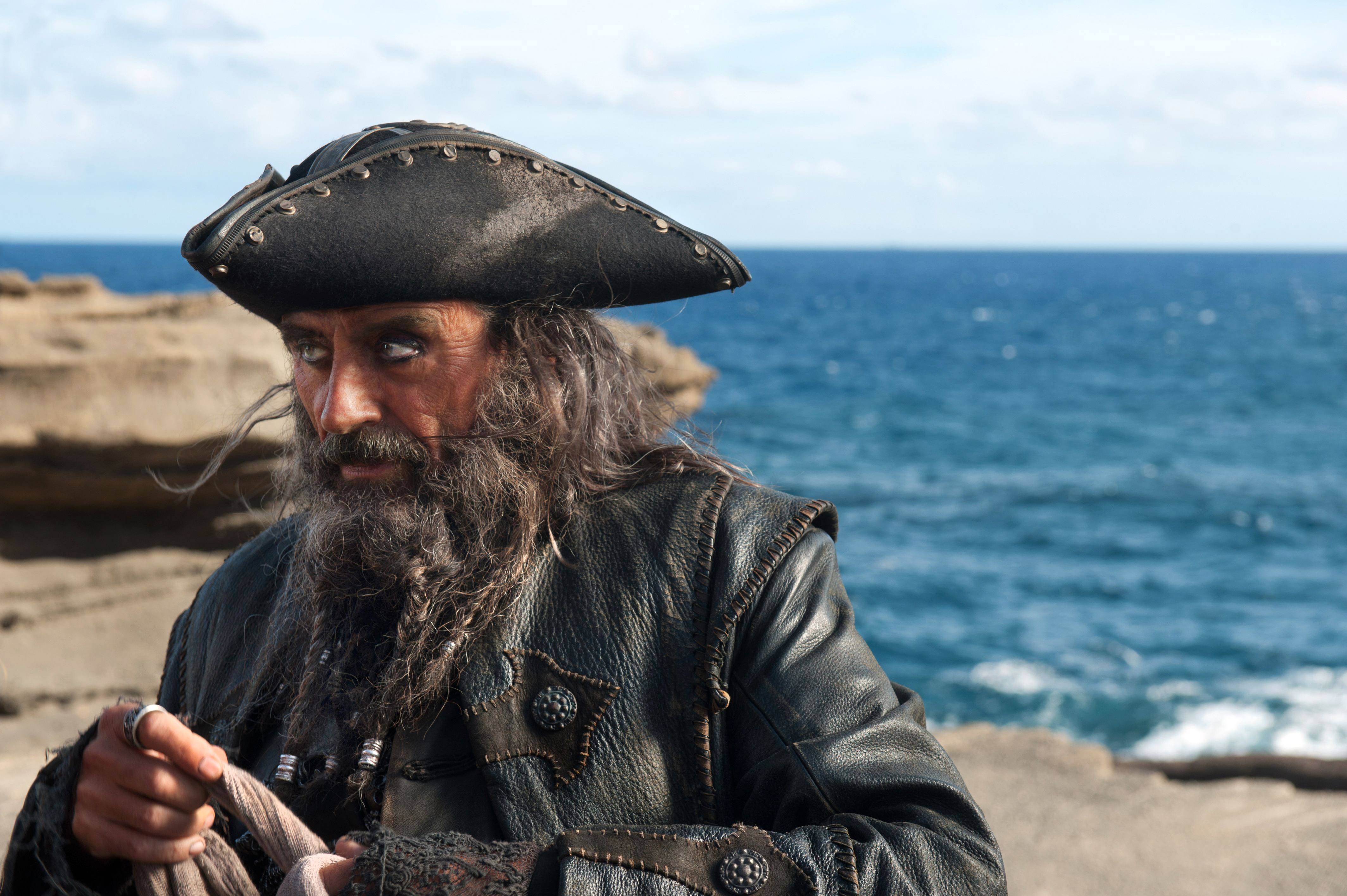movie, pirates of the caribbean: on stranger tides, blackbeard (pirates of the caribbean), ian mcshane, pirates of the caribbean
