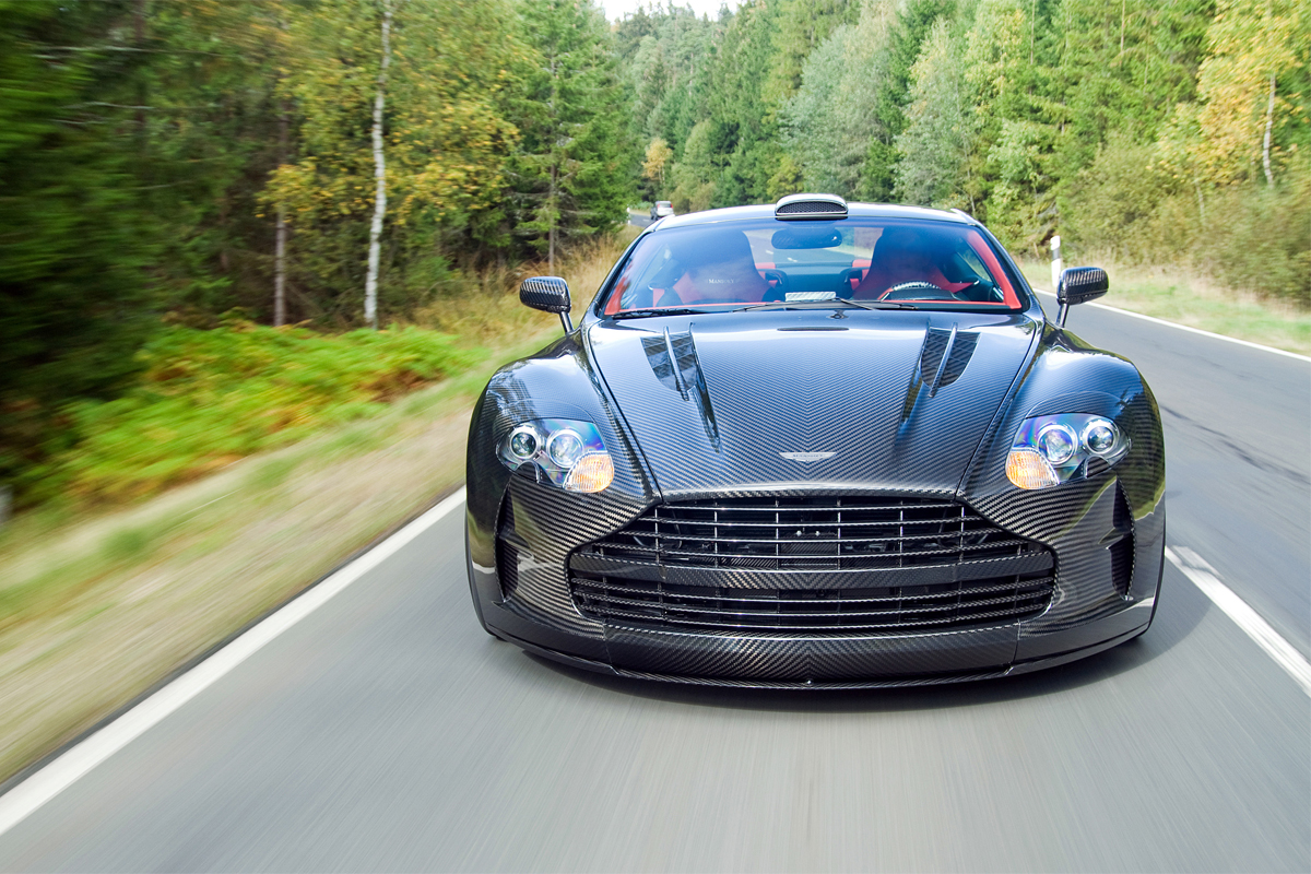 Die besten Aston Martin Db9-Hintergründe für den Telefonbildschirm
