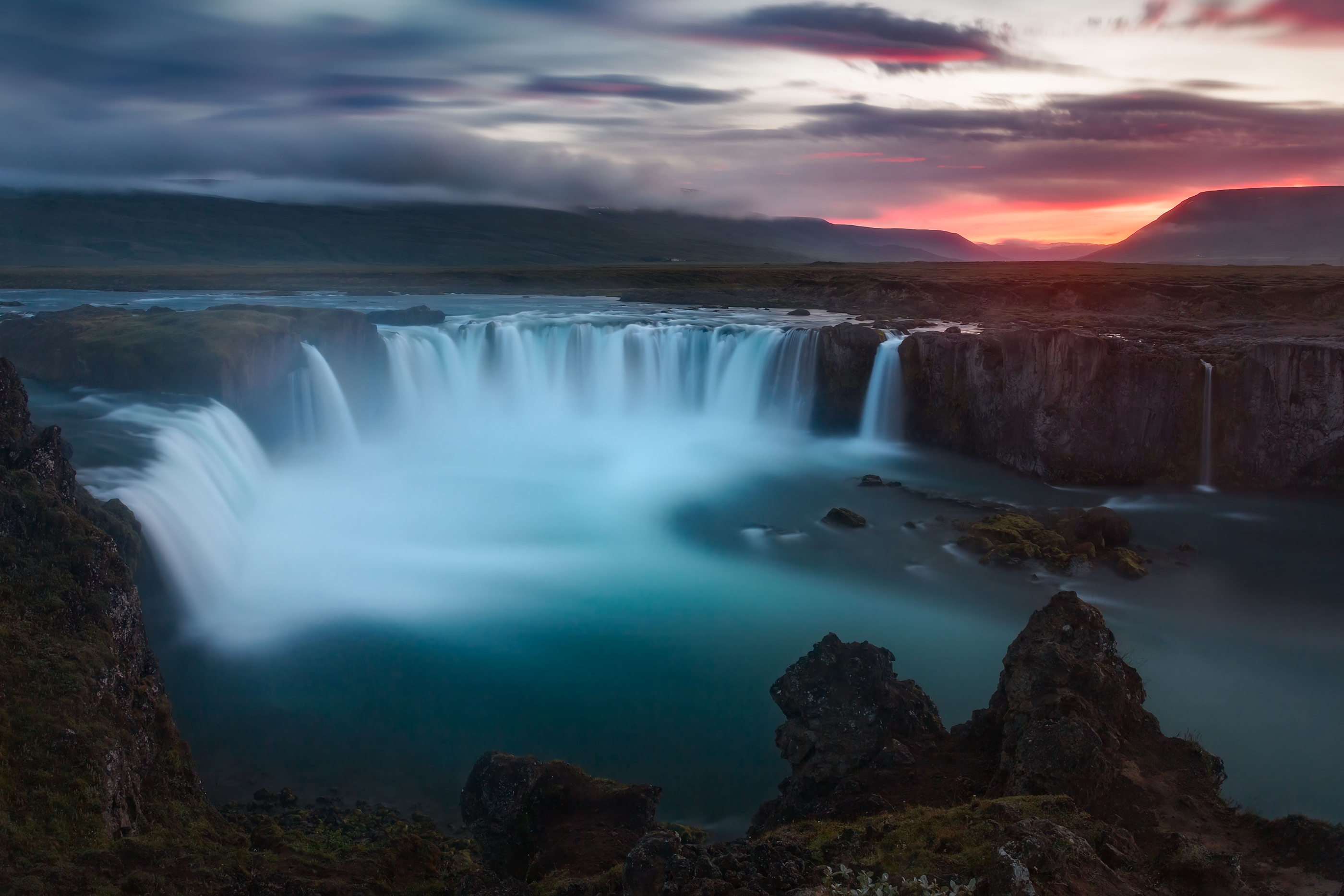 Водопад Годафосс Исландия Вик