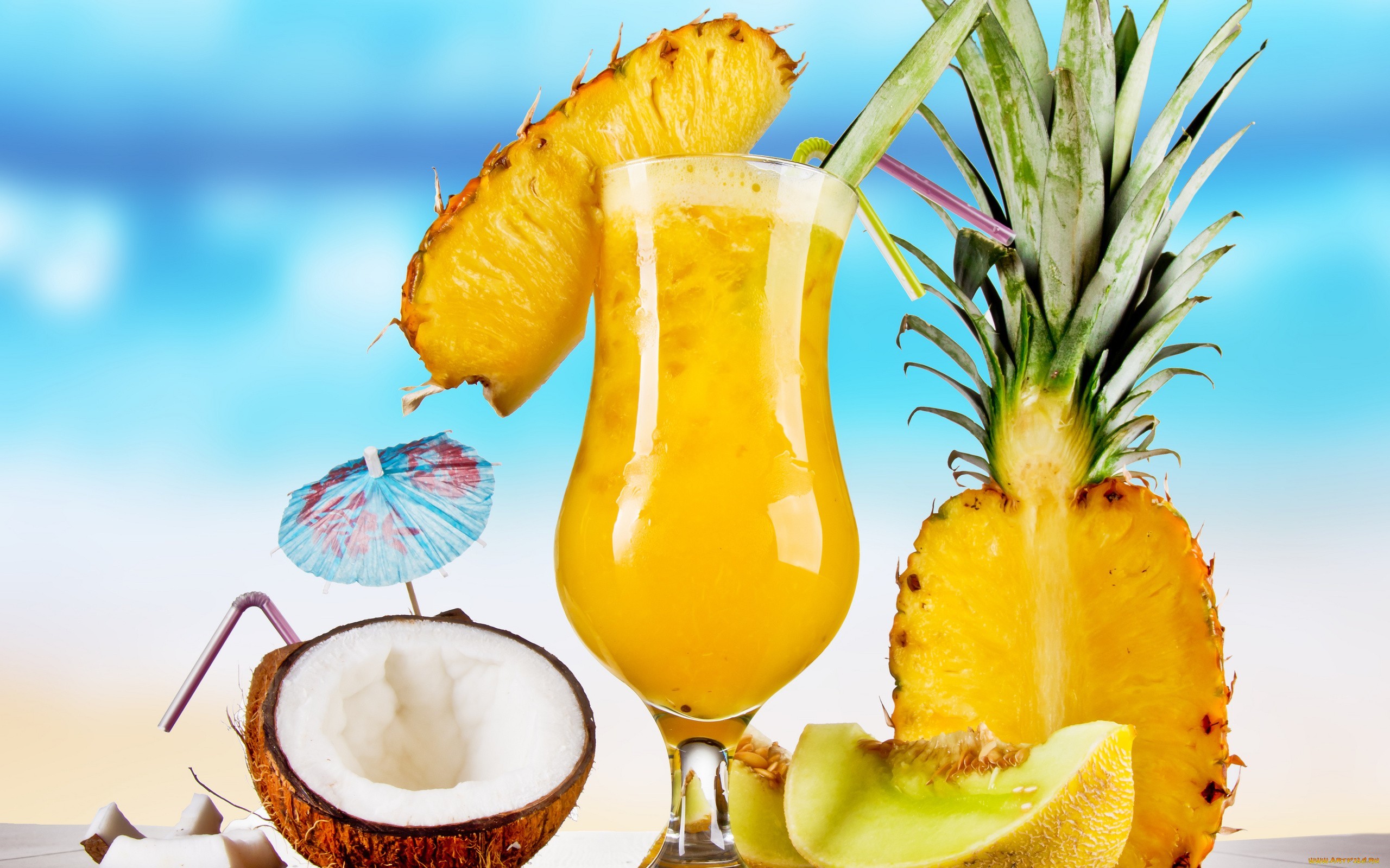 yellow, pineapples, drinks, fruits, food, coconuts