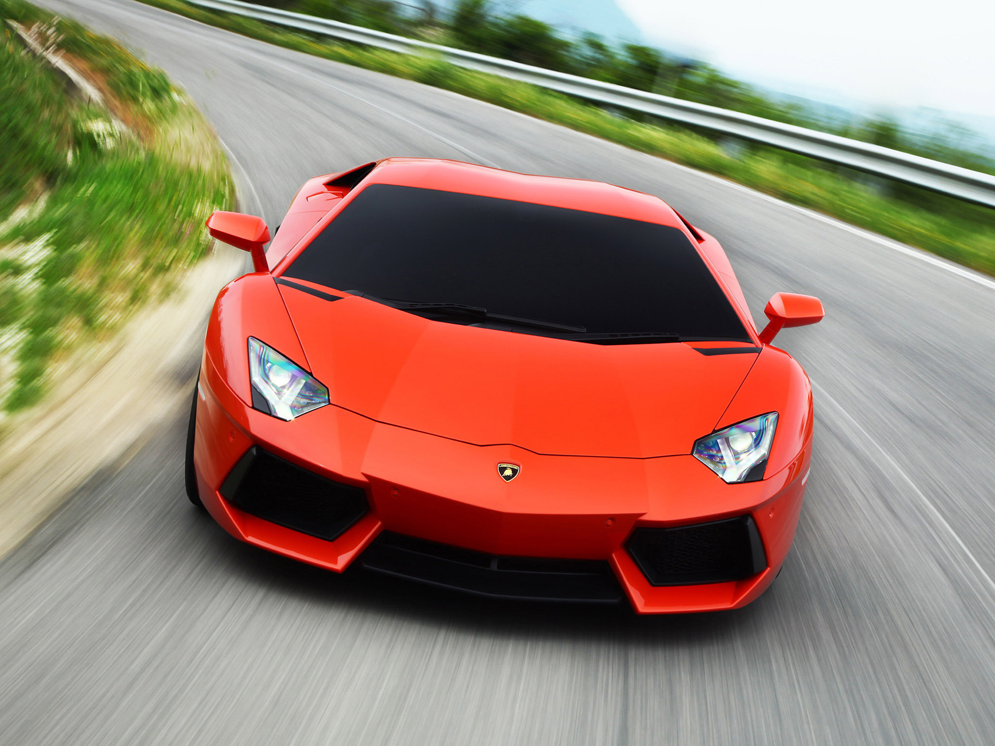 lamborghini aventador lp700-4 красный