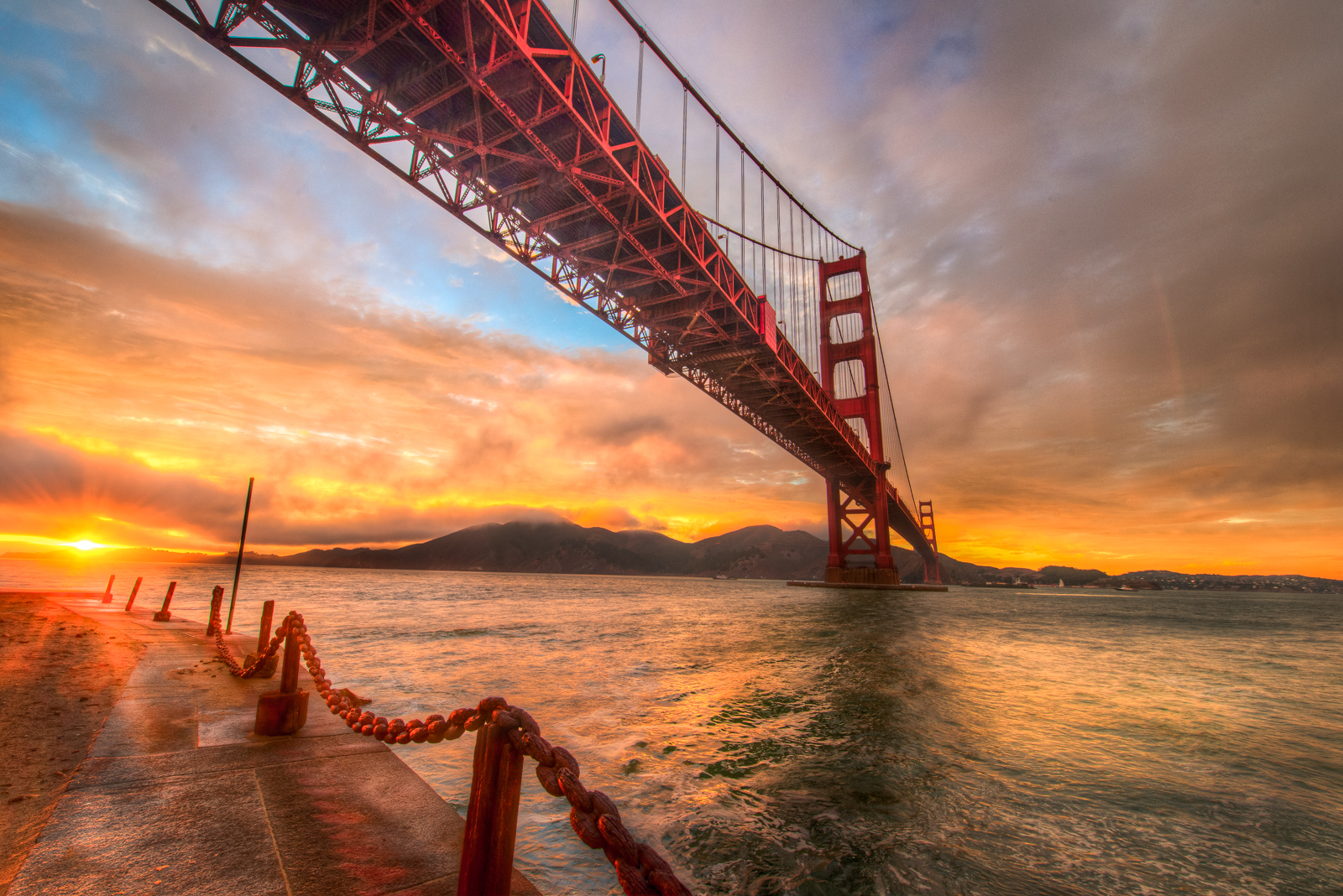 Download mobile wallpaper Bridges, Sunset, Bridge, Golden Gate, Man Made for free.