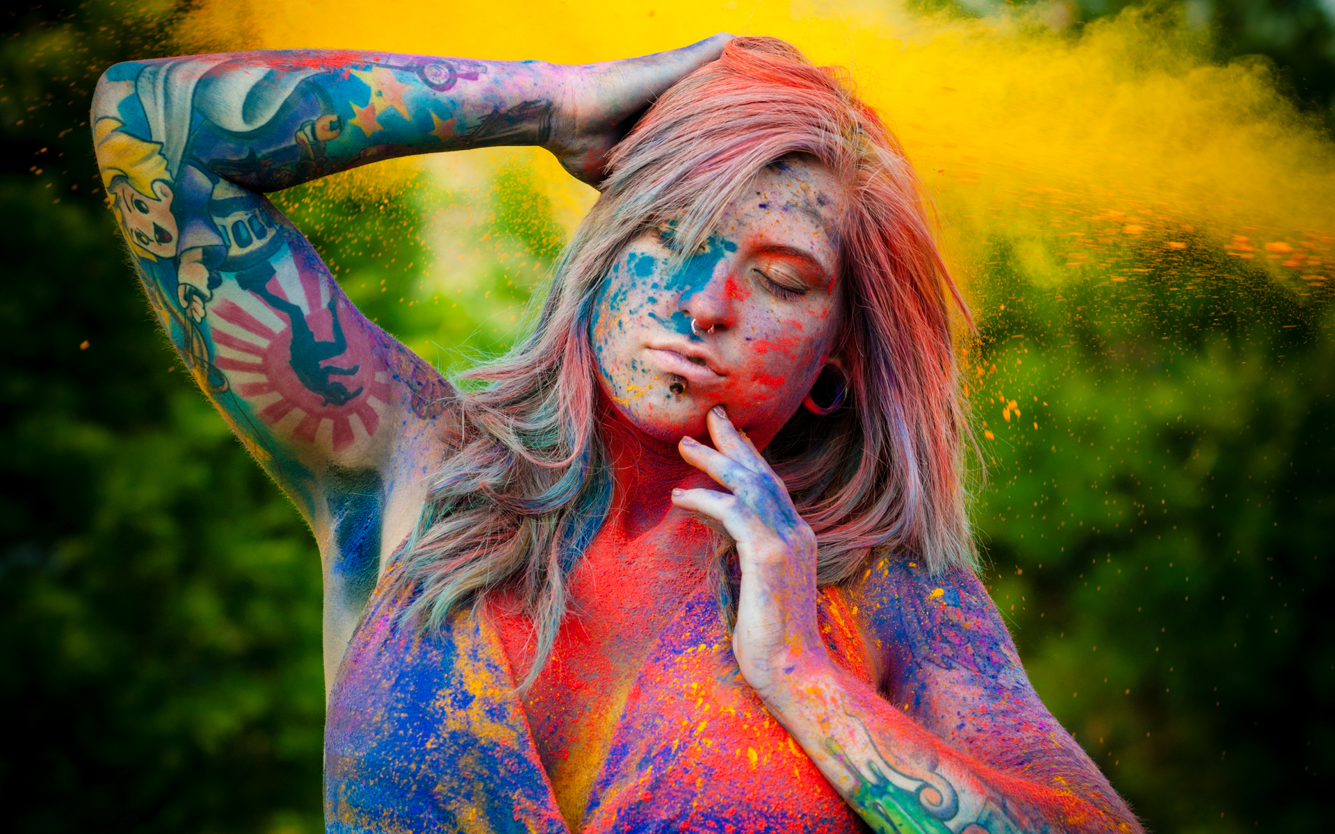 Download mobile wallpaper Holiday, Colors, Tattoo, Blonde, Earrings, Holi, Mmod for free.
