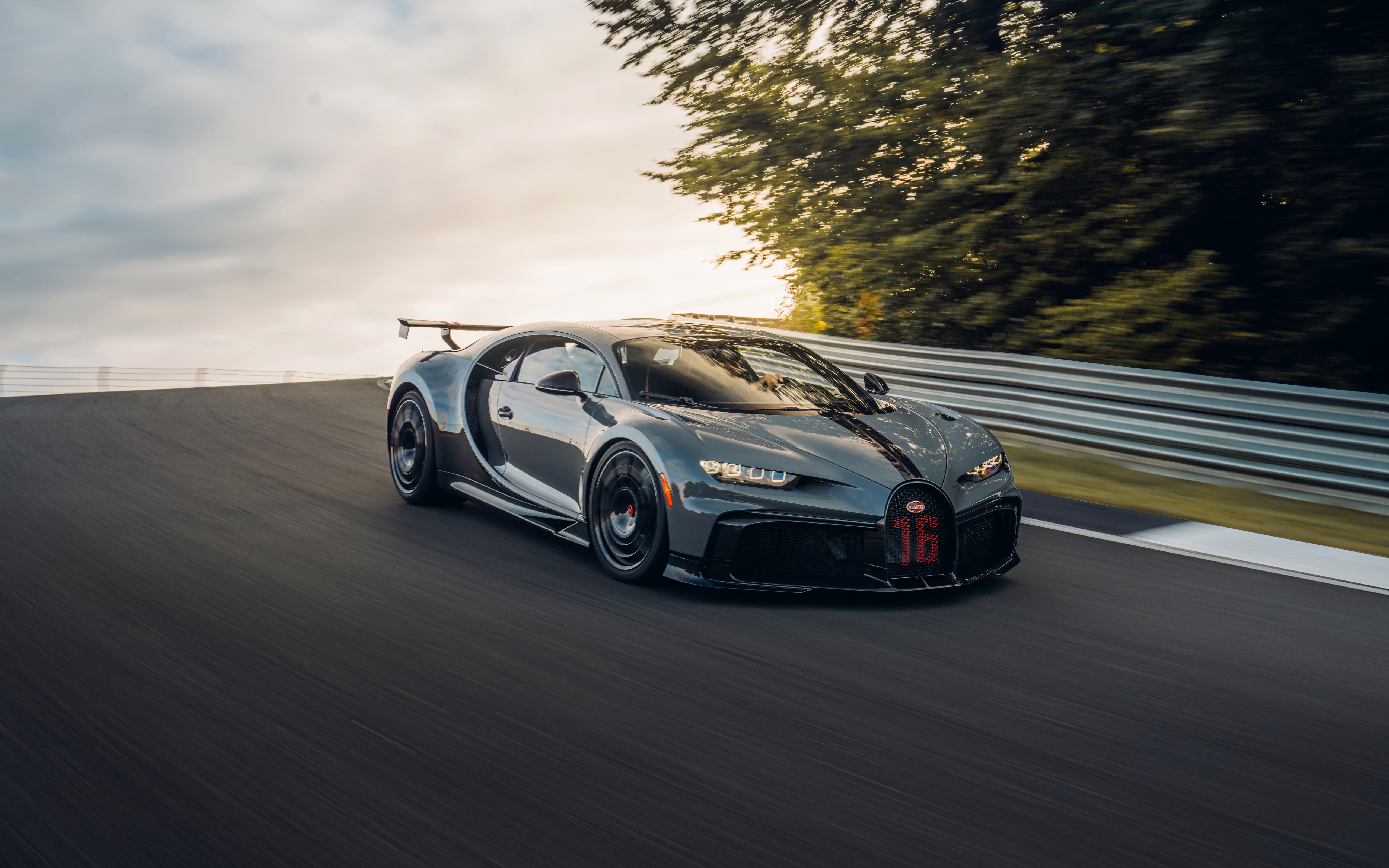 Bugatti Модельный ряд 2021