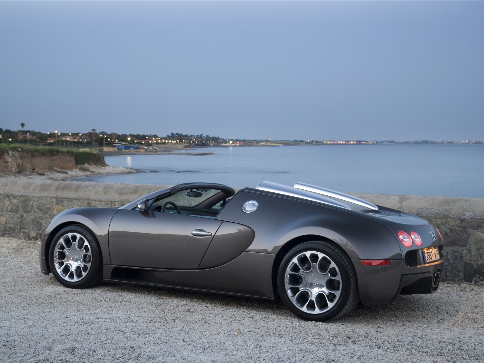 Free download wallpaper Transport, Auto, Sky, Sea, Bugatti on your PC desktop