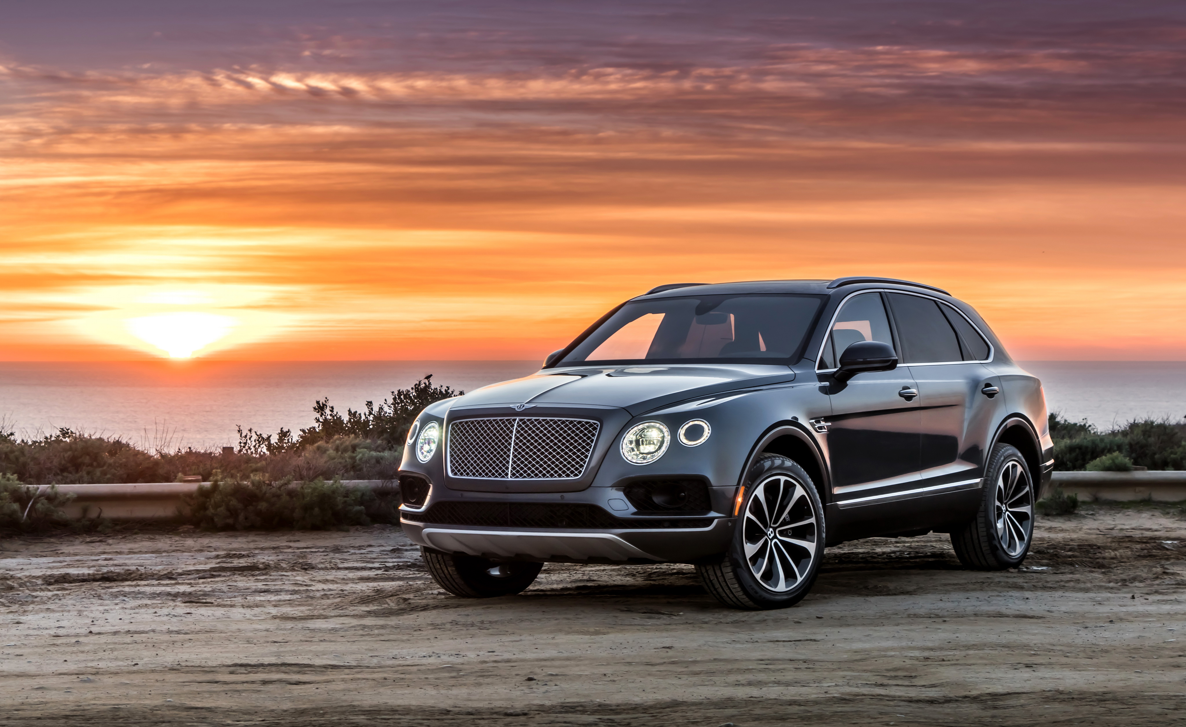 Bentley bentayga фото