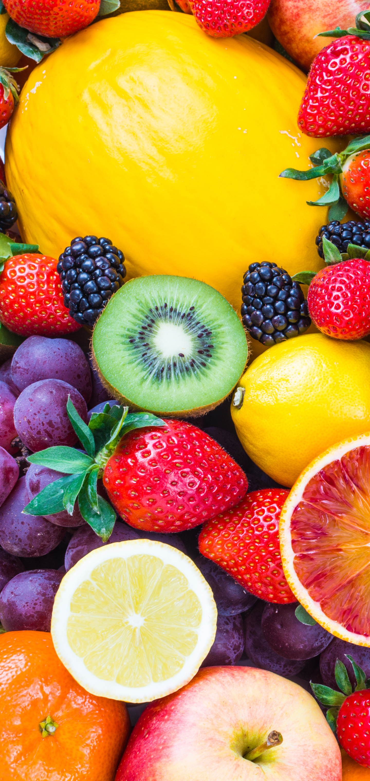 1164077 Hintergrundbild herunterladen nahrungsmittel, frucht, erdbeere, beere, kiwi, orange (obst), apfel, trauben, früchte - Bildschirmschoner und Bilder kostenlos