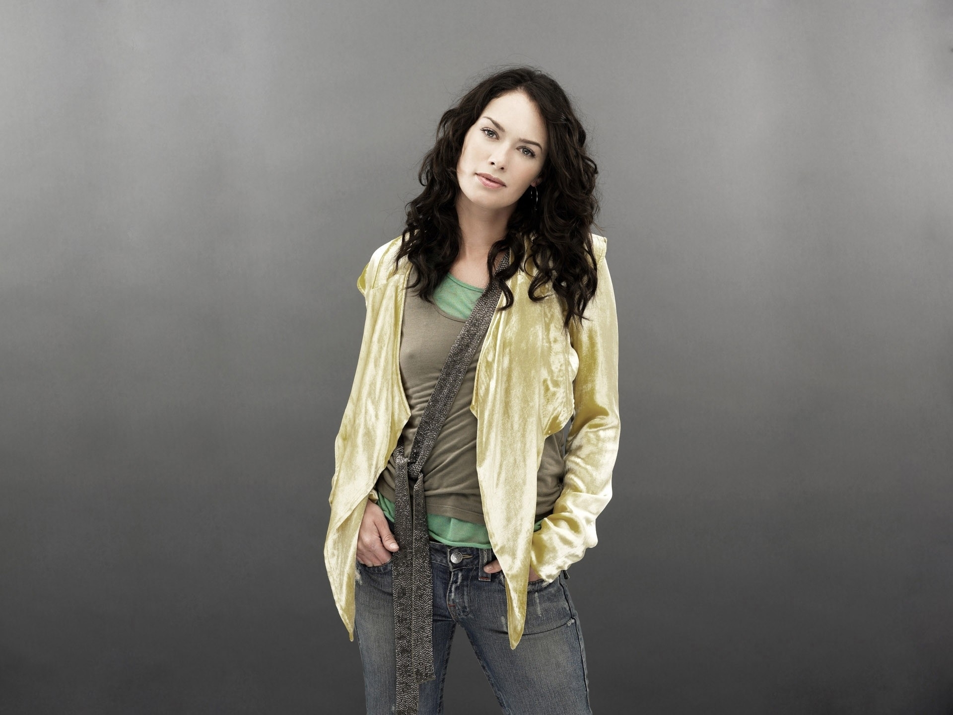 Lena headey фото