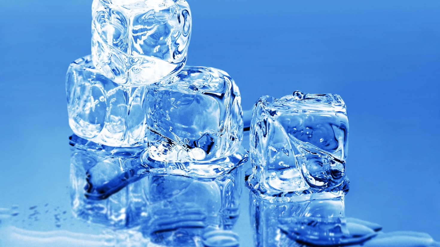 Ice cube method. Ice Cube лед. Ice Cube кубик льда. Кусочки льда. Вода со льдом.