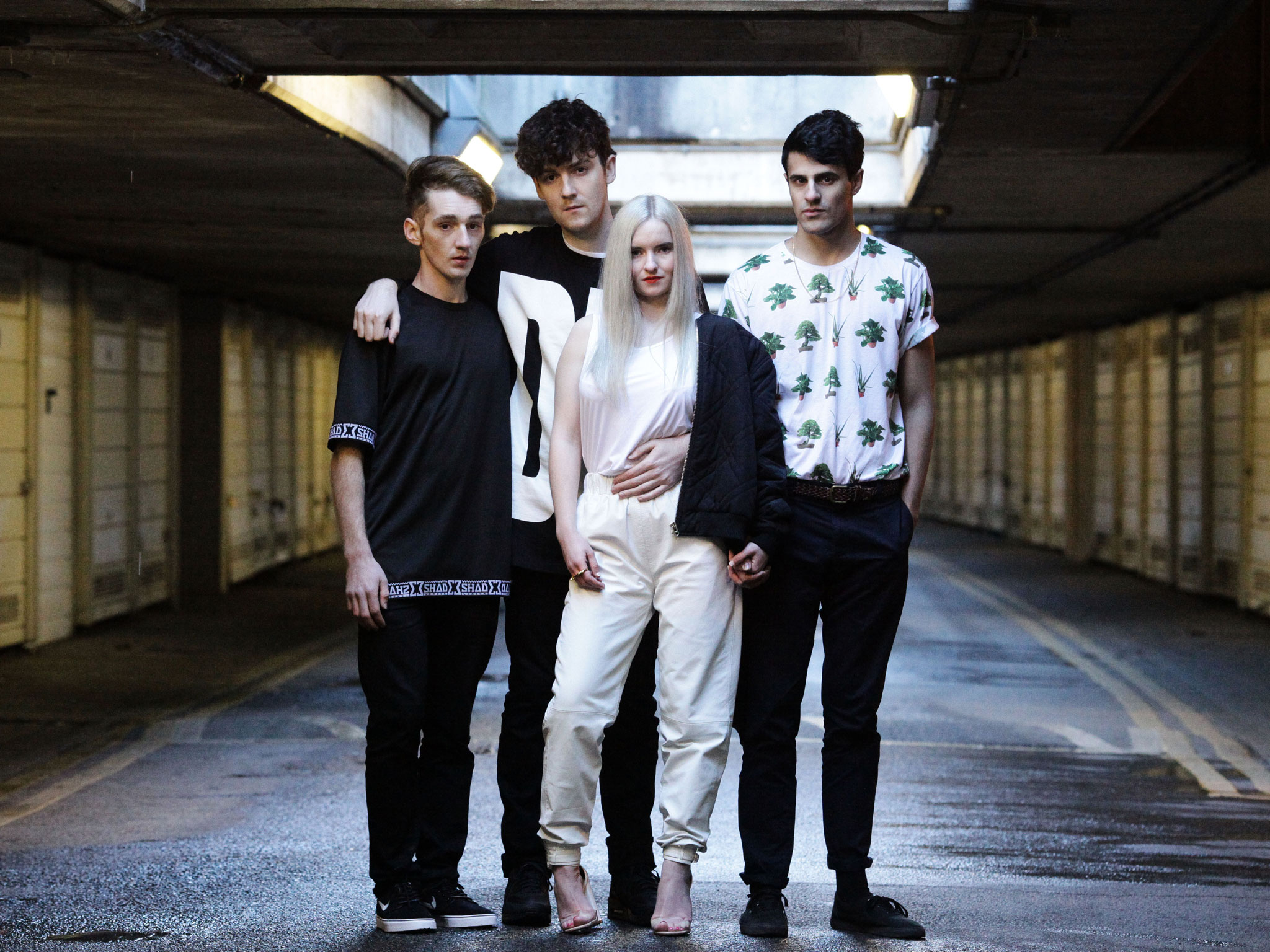 Clean bandit фото