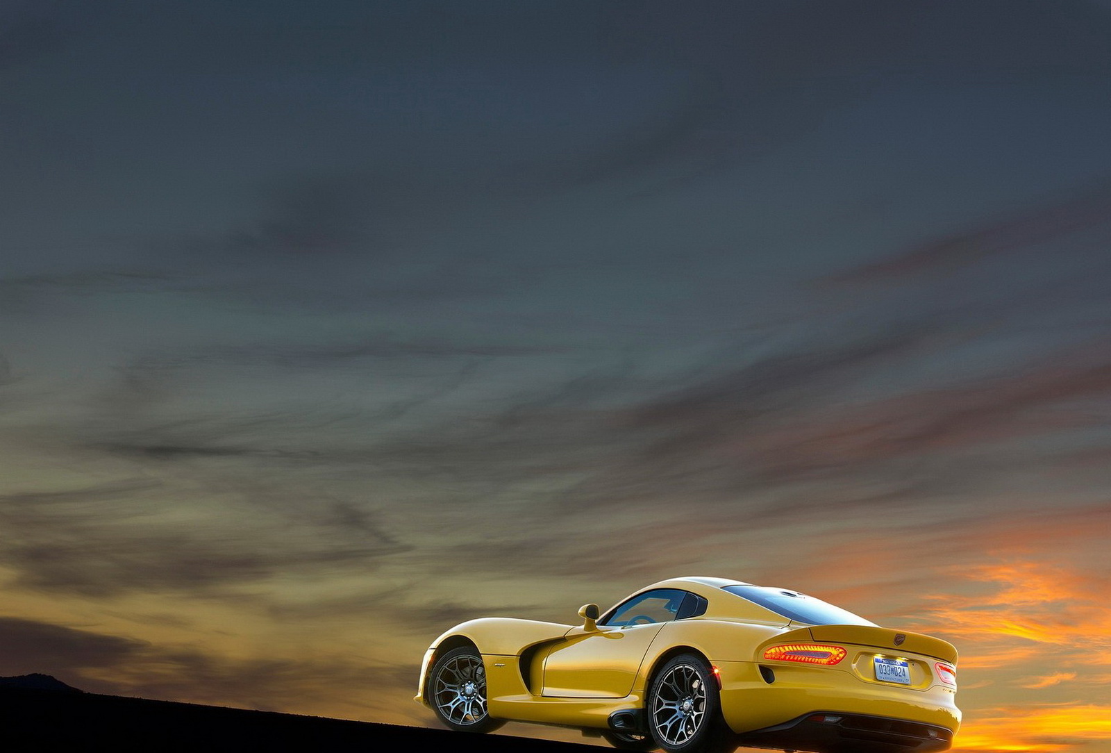 Dodge Viper srt 10 GTS