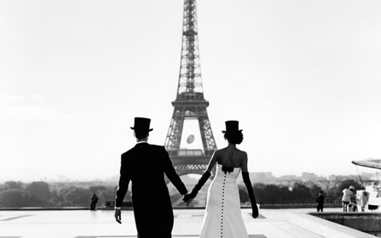 Baixar papel de parede para celular de Amor, Pessoas, Paris, Torre Eiffel gratuito.