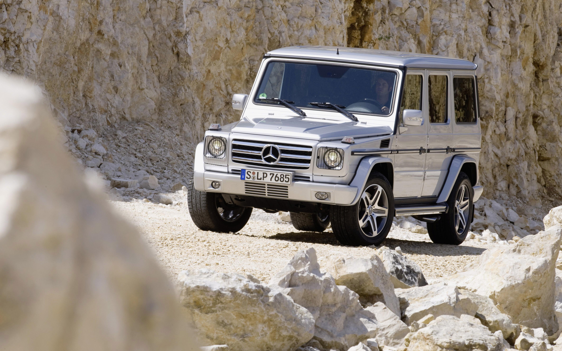 Mercedes Benz g55