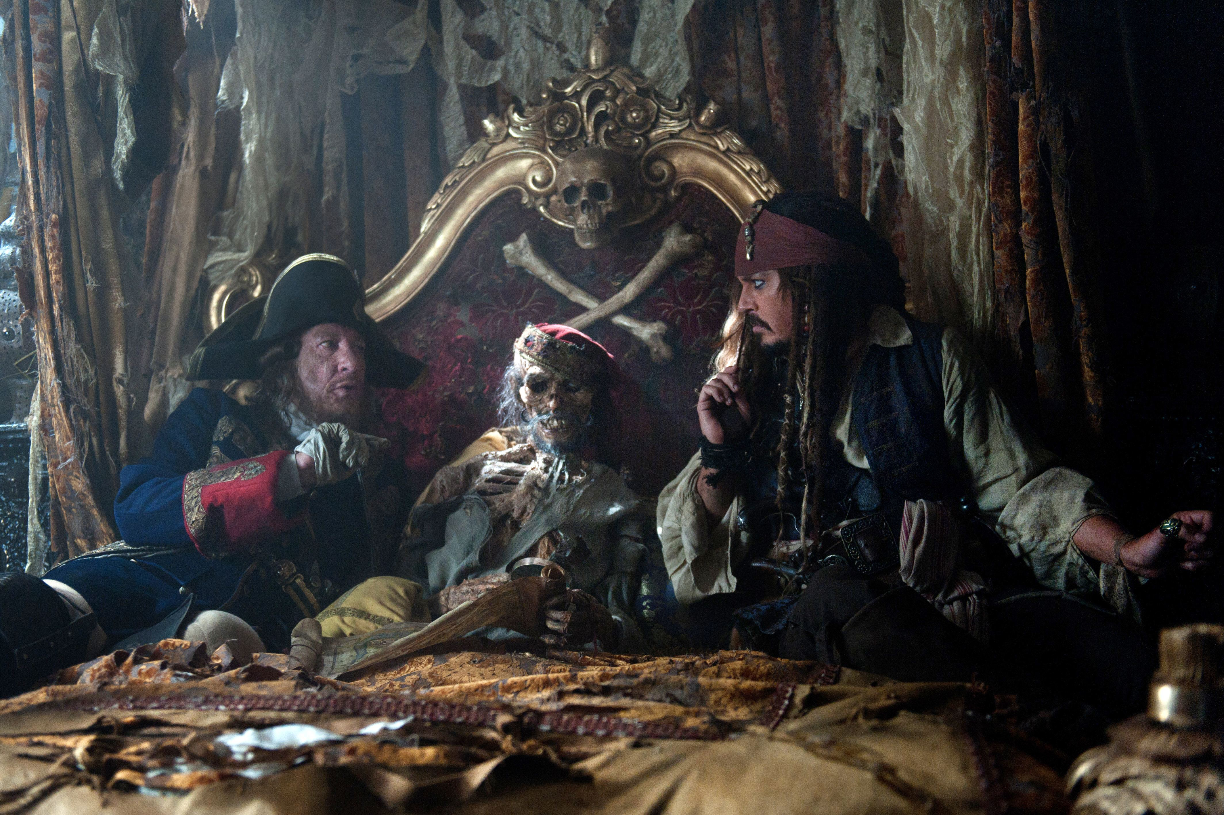 jack sparrow, pirates of the caribbean: on stranger tides, pirates of the caribbean, movie, geoffrey rush, hector barbossa, johnny depp