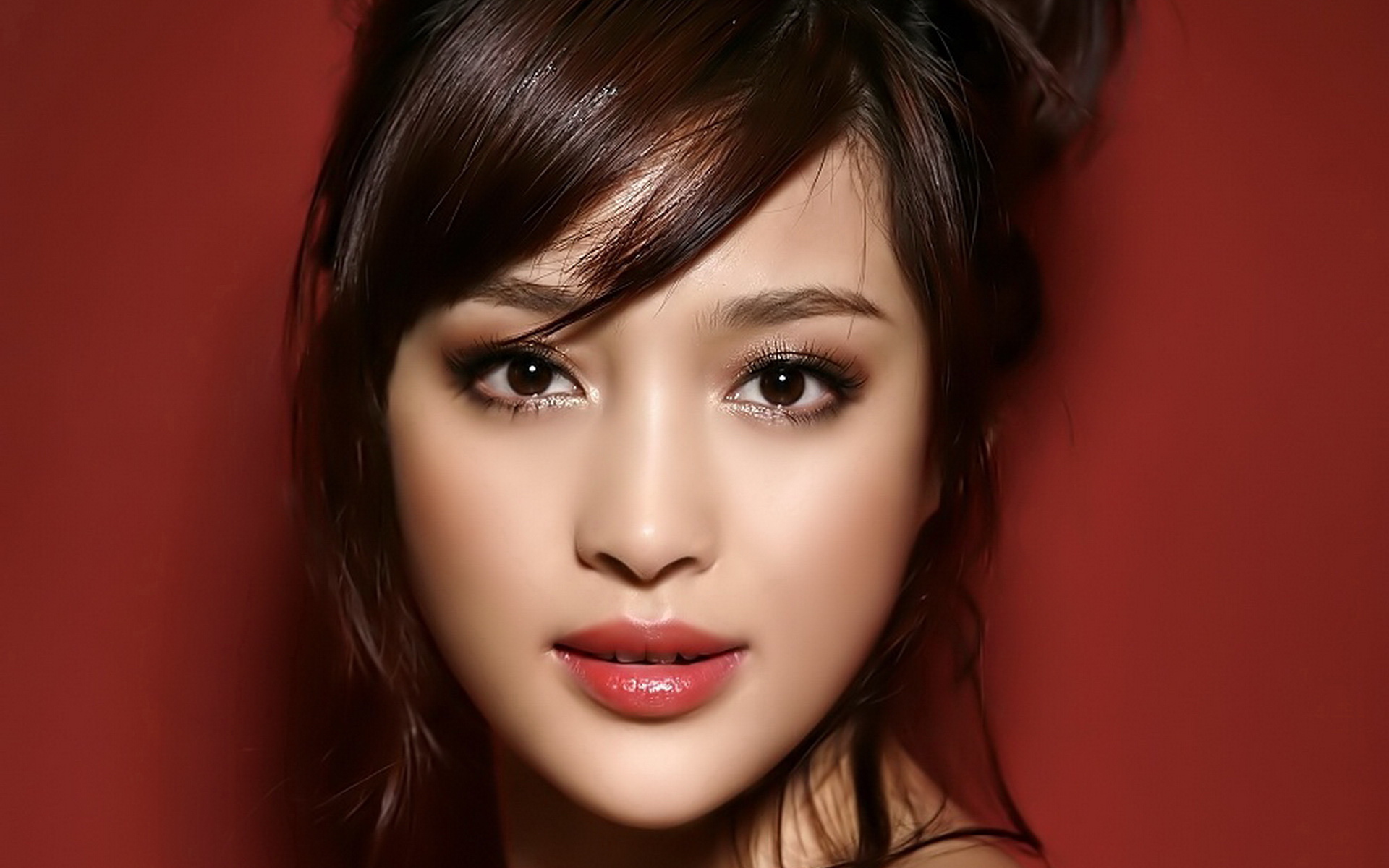 Лицо красивой азиатки