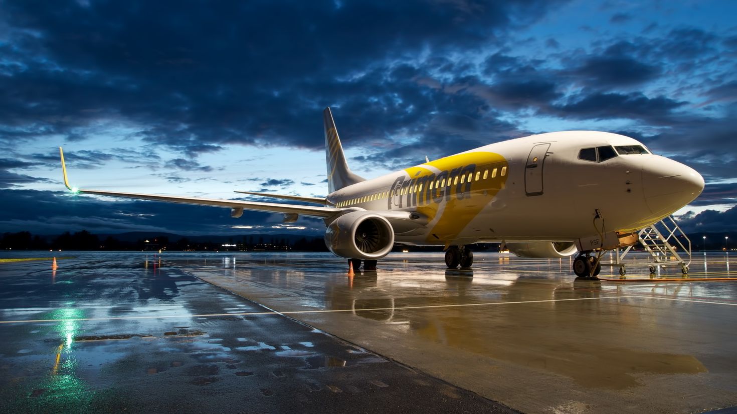 Га ними. Boeing 737. Красивые самолеты. Обои самолет. Самолет красиво.