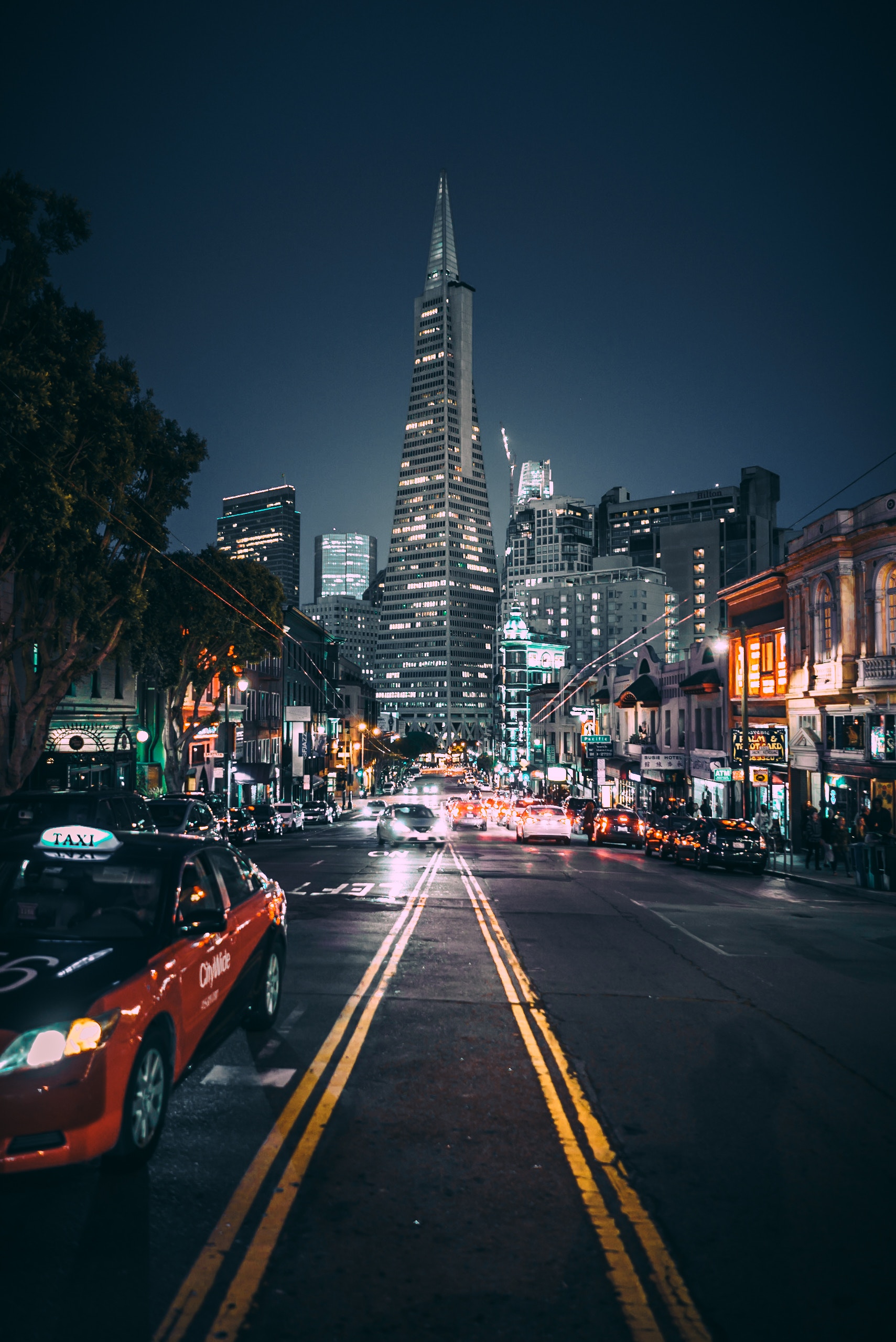 Laden Sie das Straße, Lichter Der Stadt, Street, Night City, Nächtliche Stadt, City Lights, San Francisco, Usa, Städte-Bild kostenlos auf Ihren PC-Desktop herunter