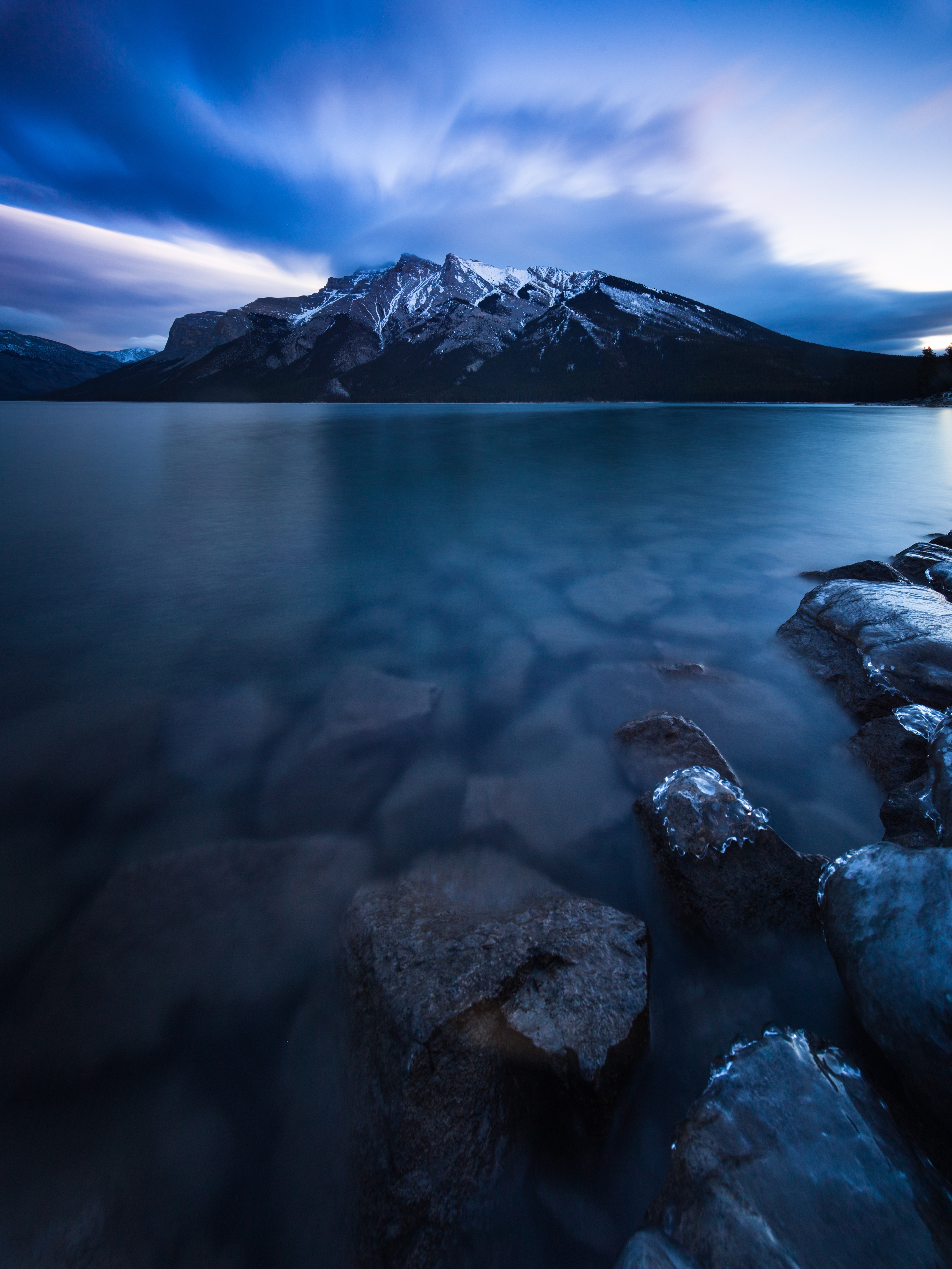 Free download wallpaper Lake, Minnevanka, Mountains, Canada, Nature on your PC desktop