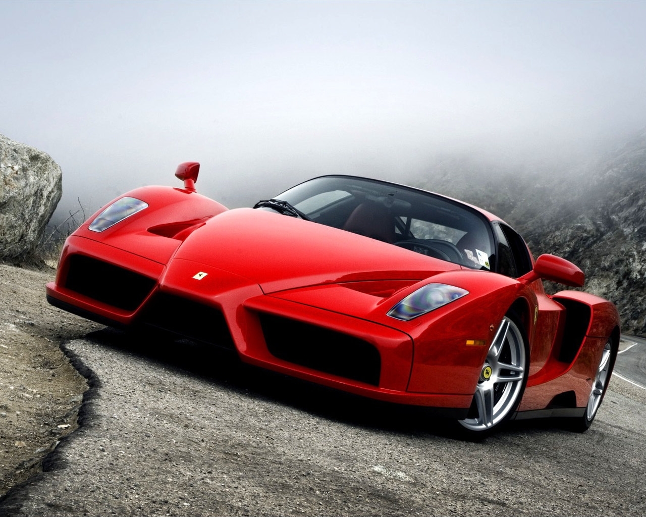 Descarga gratuita de fondo de pantalla para móvil de Automóvil, Transporte, Ferrari.
