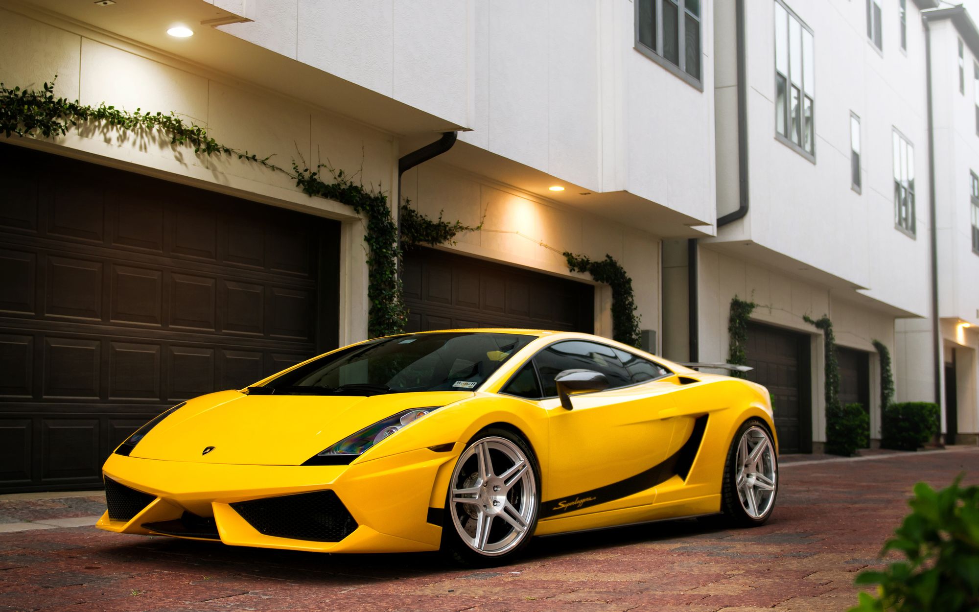 Lamborghini Gallardo 2013 желтая