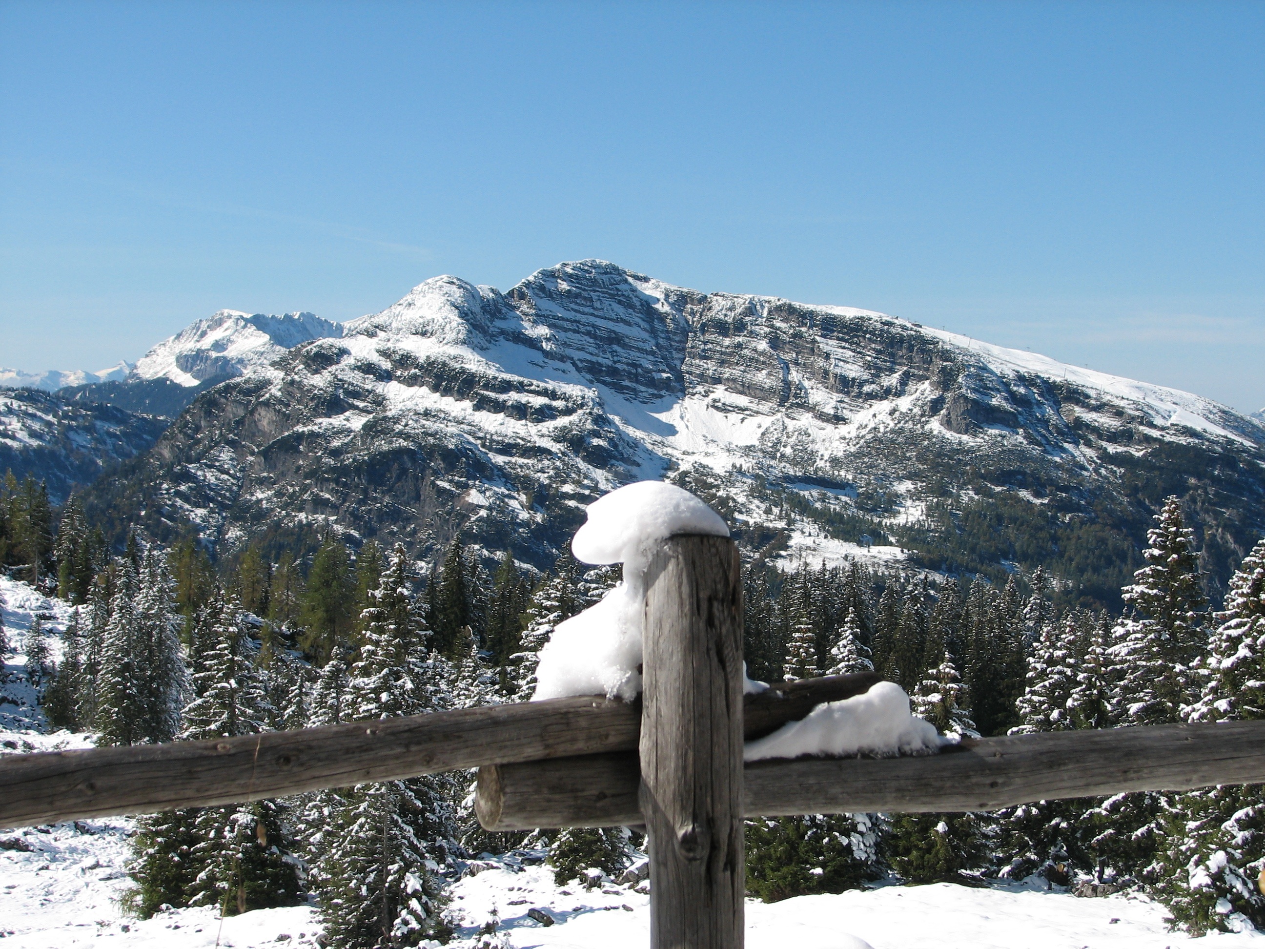 128977 Hintergrundbild herunterladen mountains, winter, natur, schnee, alpen - Bildschirmschoner und Bilder kostenlos