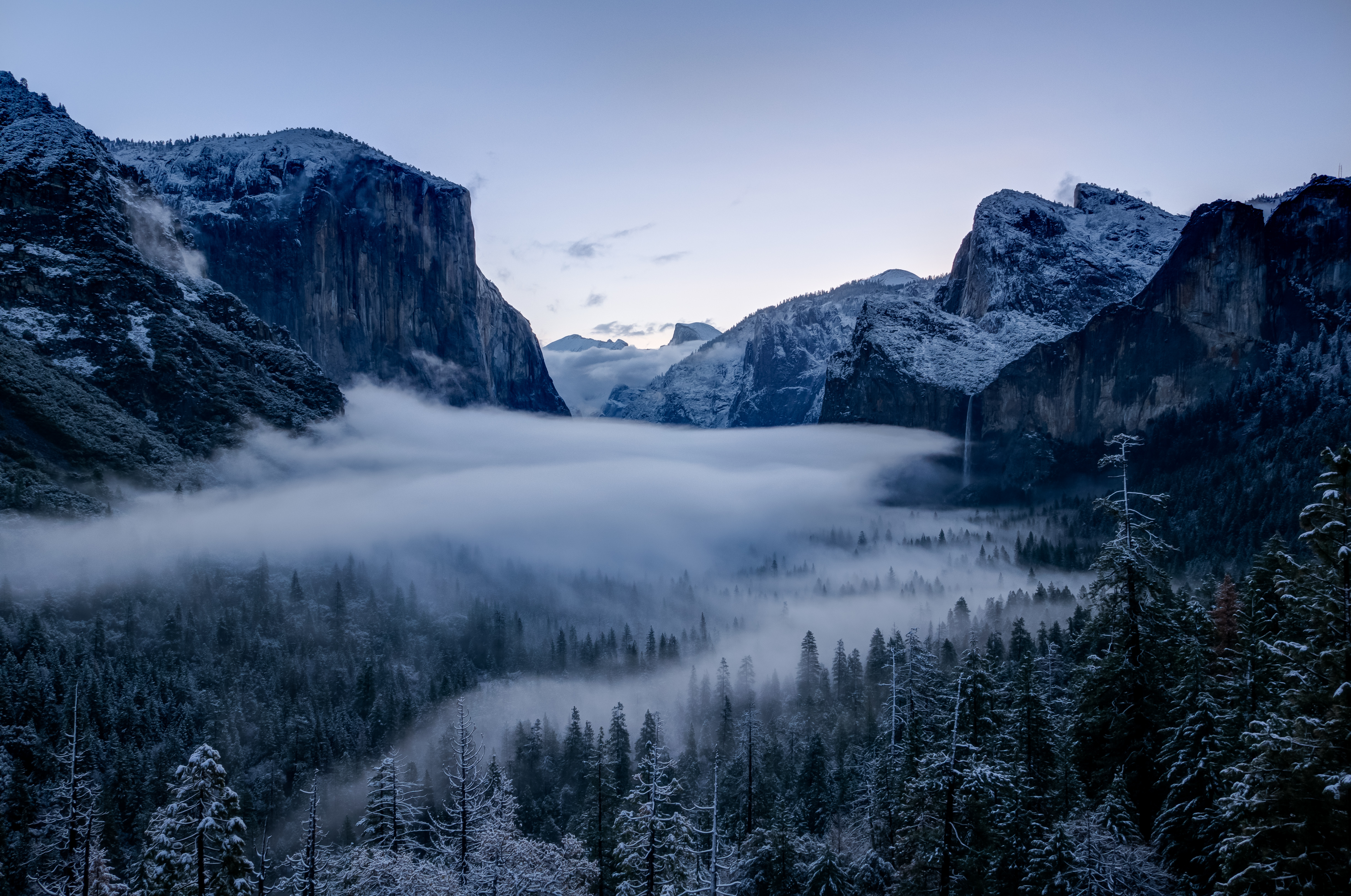 Национальный парк Йосемити снег