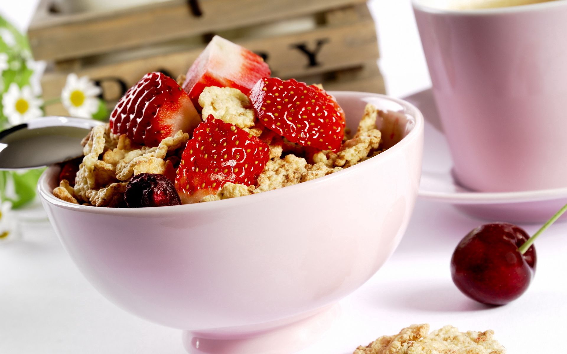 HD wallpaper food, strawberry, berry, breakfast, flakes
