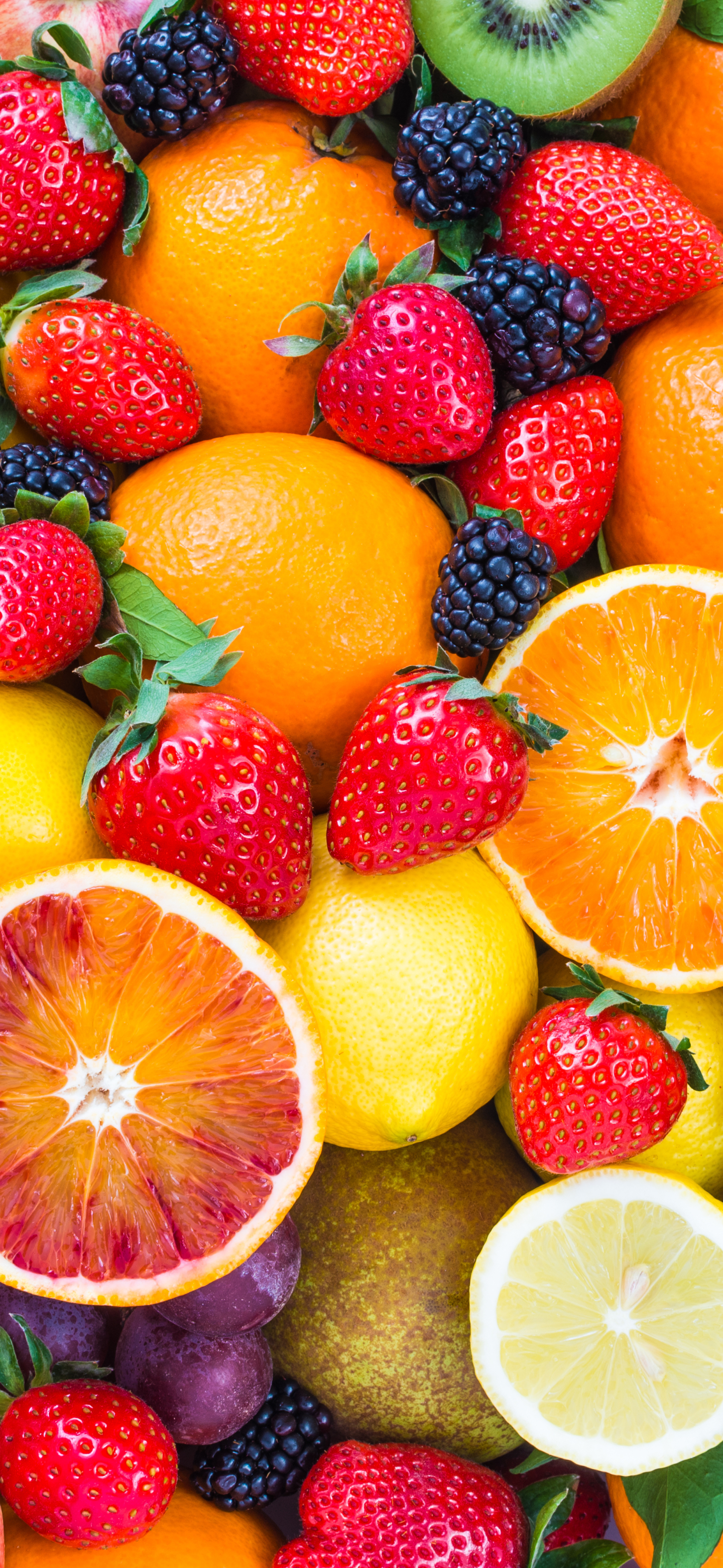 1154062 Hintergrundbild herunterladen nahrungsmittel, frucht, erdbeere, beere, orange (obst), früchte - Bildschirmschoner und Bilder kostenlos