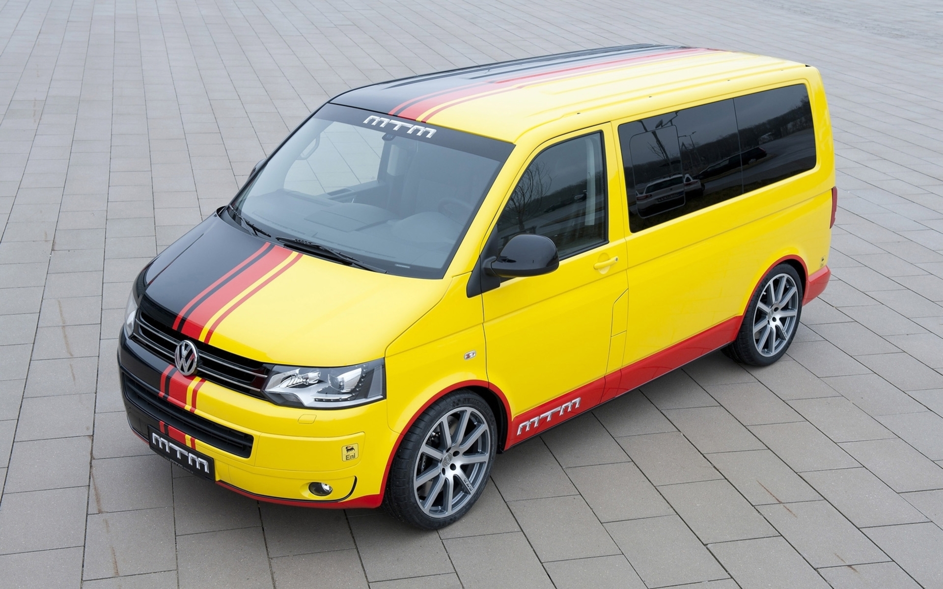 VW Transporter t5 брендирование