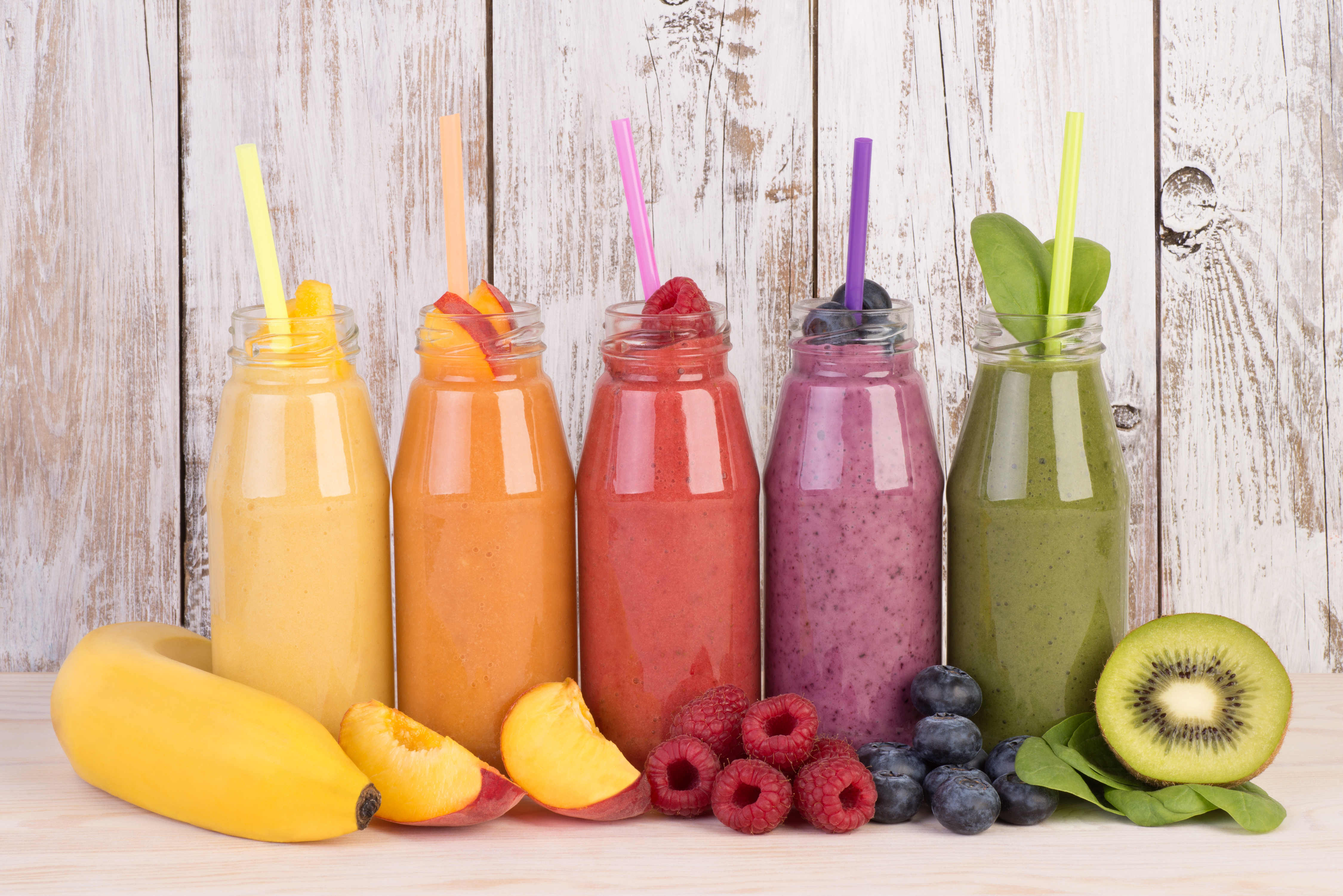 food, juice, banana, blueberry, colors, drink, fruit, kiwi, nectarine, raspberry, smoothie High Definition image