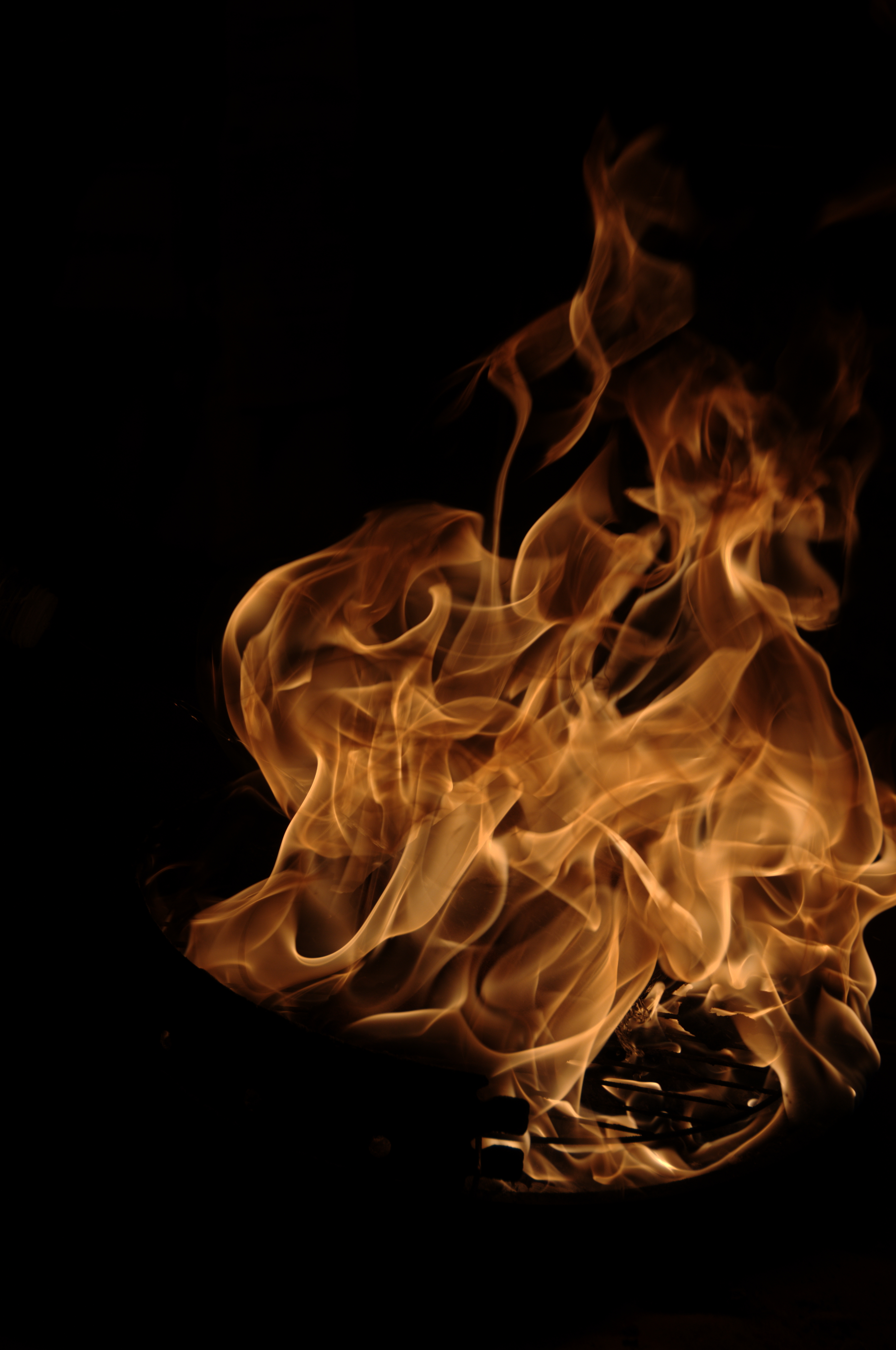 Free download wallpaper Dark, Flame, Fire, Night, Bonfire on your PC desktop