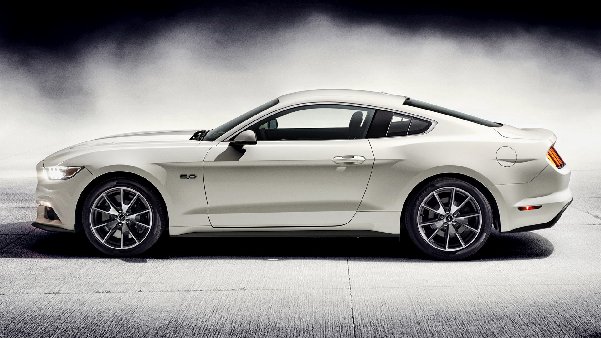 Ford Mustang Coupe 2015