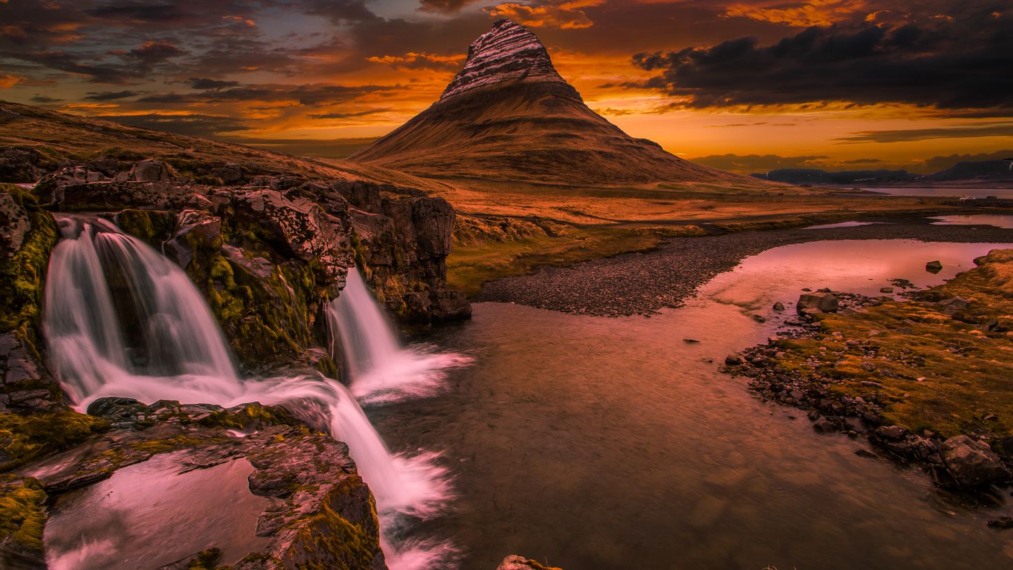 Водопад рассвет. Водопад в горах. Природа Исландии. Водопады Исландии. Водопад на рассвете.