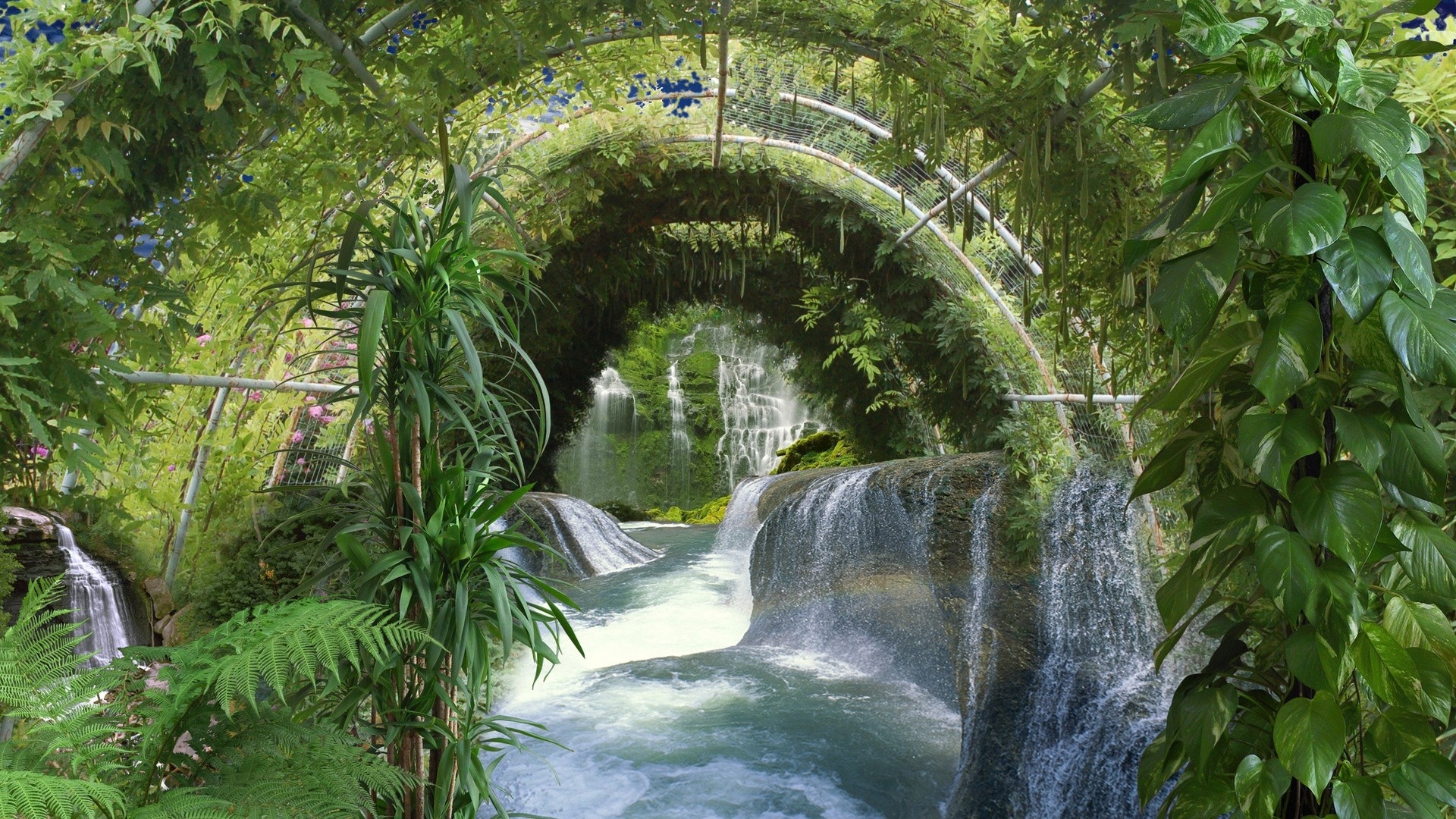 водопад в парке