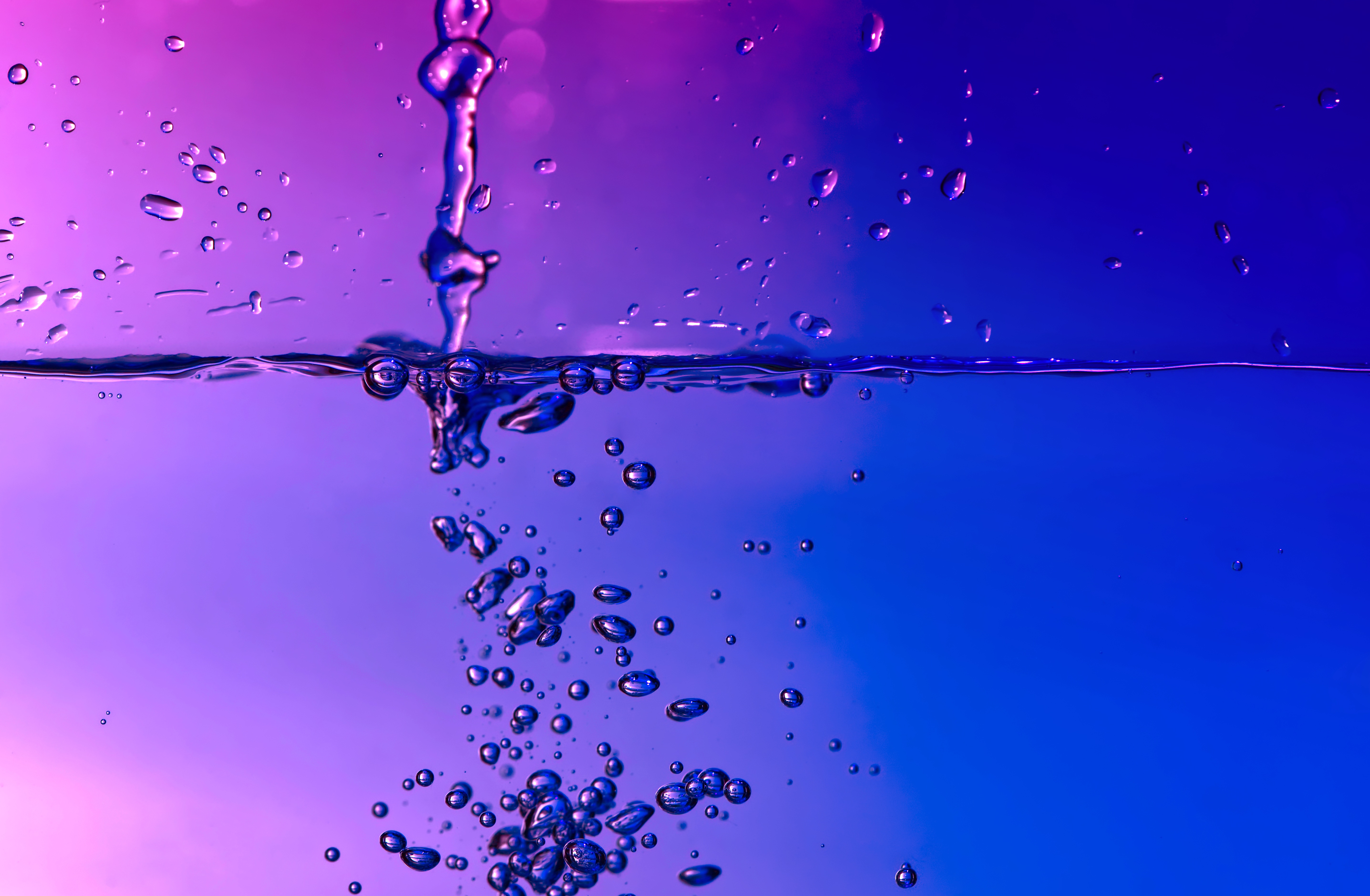 Laden Sie das Wasser, Makro, Sprühen, Spray, Gradient, Farbverlauf, Bubbles-Bild kostenlos auf Ihren PC-Desktop herunter