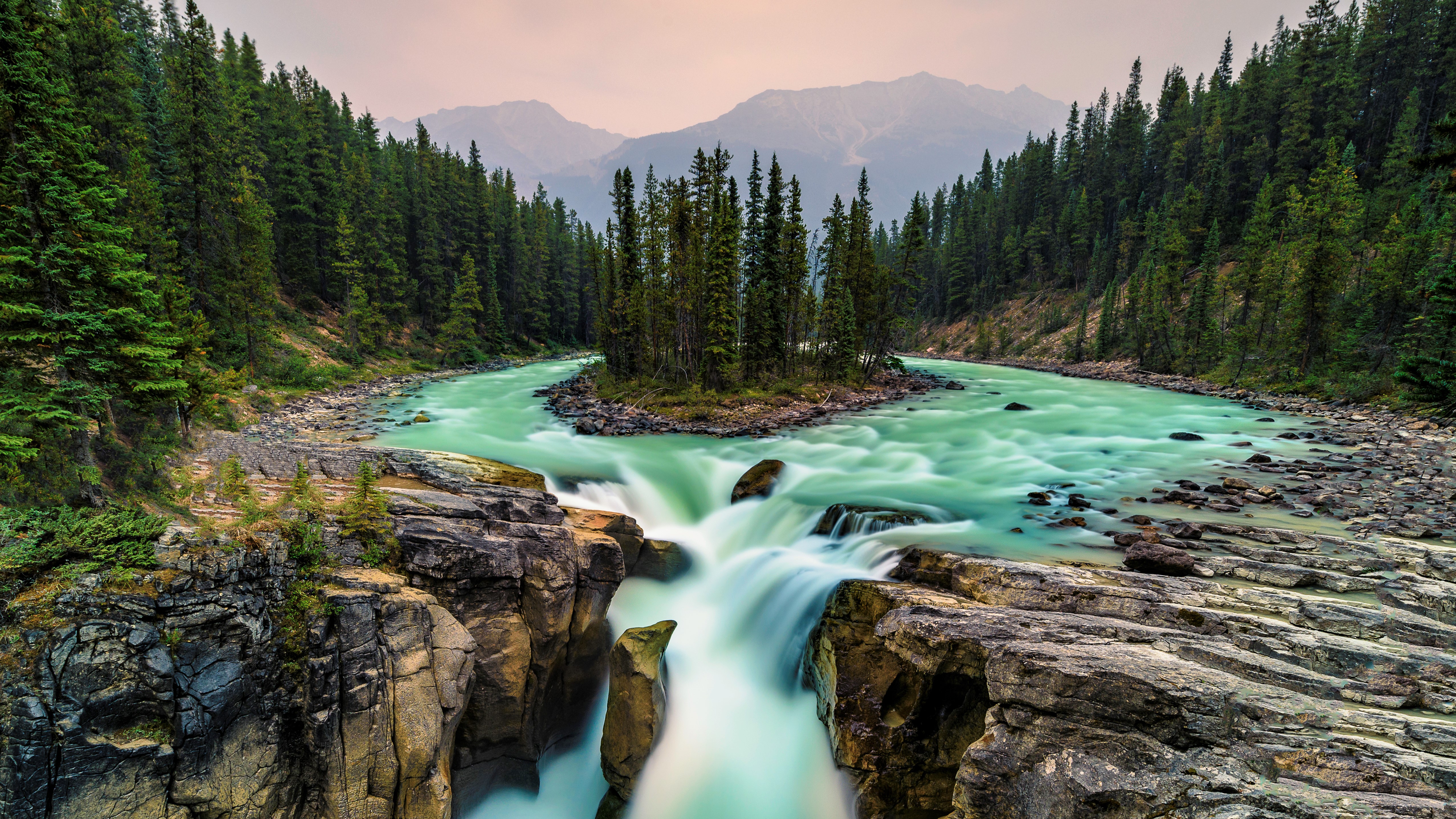 436464 免費下載壁紙 自然, 瀑布, 加拿大, 森林, 贾斯珀国家公园, 山, 河流 屏保和圖片