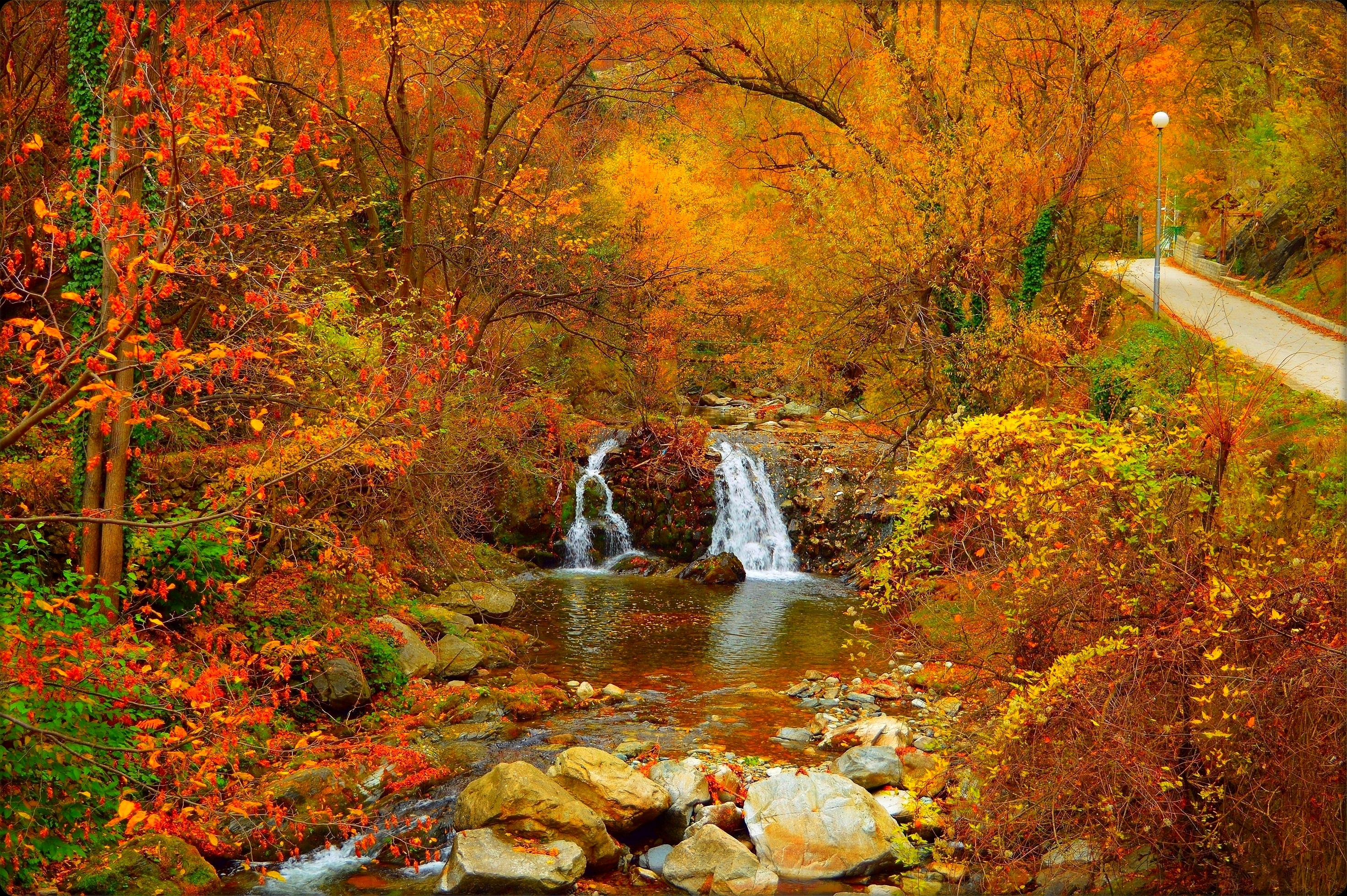 Fall definition. Осенний пейзаж. Красивая осень. Природа осень. Осенний водопад.