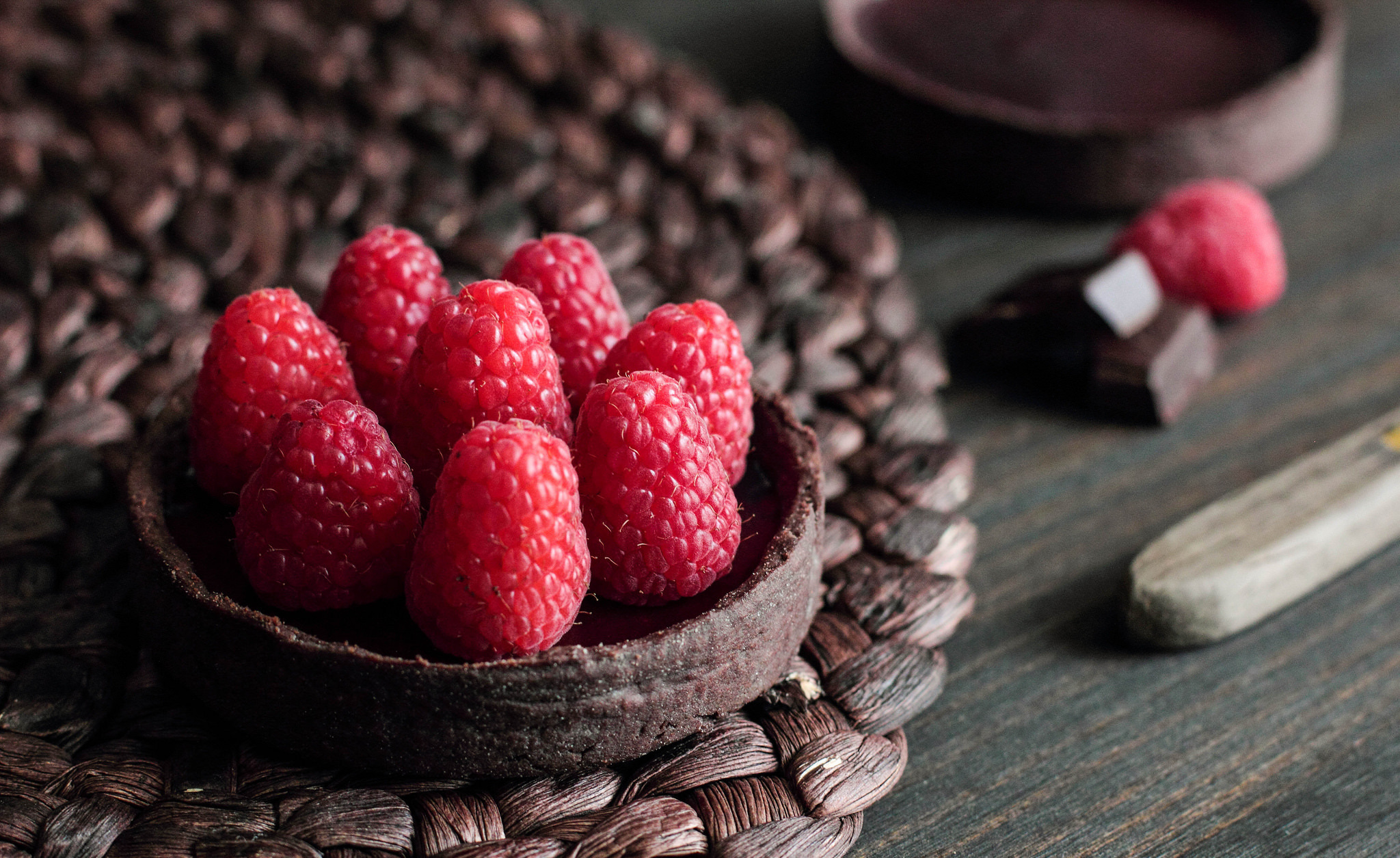 Download mobile wallpaper Chocolate, Raspberry, Food, Desert, Cookies for free.